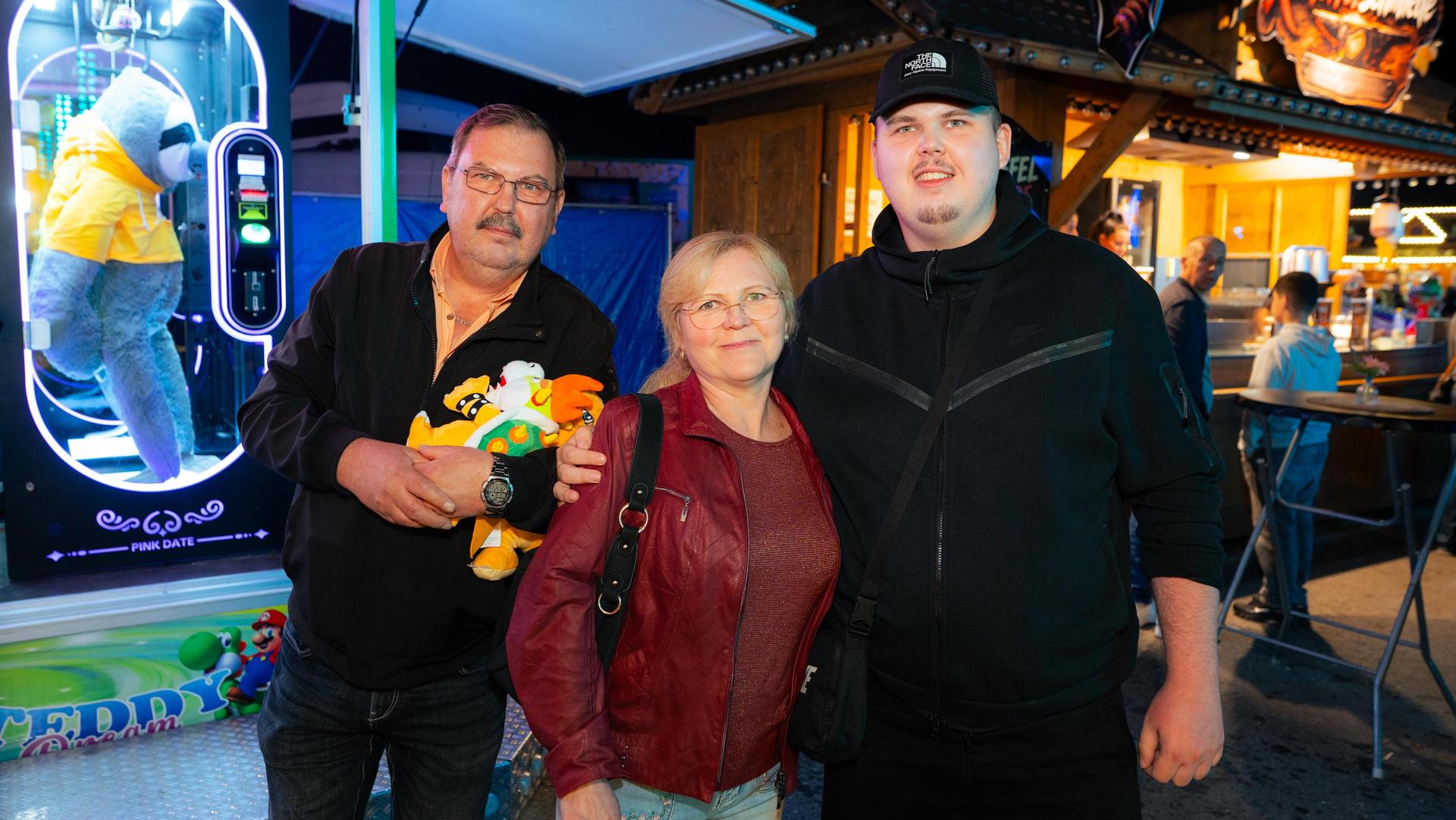 Samstagabend am Weidner Volksfest. (Bild: Hannes Stock)