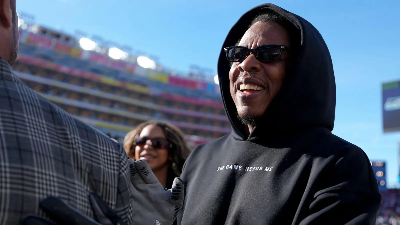 Große Bühne für Rapper Jay-Z bei der Halbzeit-Show des Super Bowl 2027. (Archivbild: Brynn Anderson/AP/dpa)