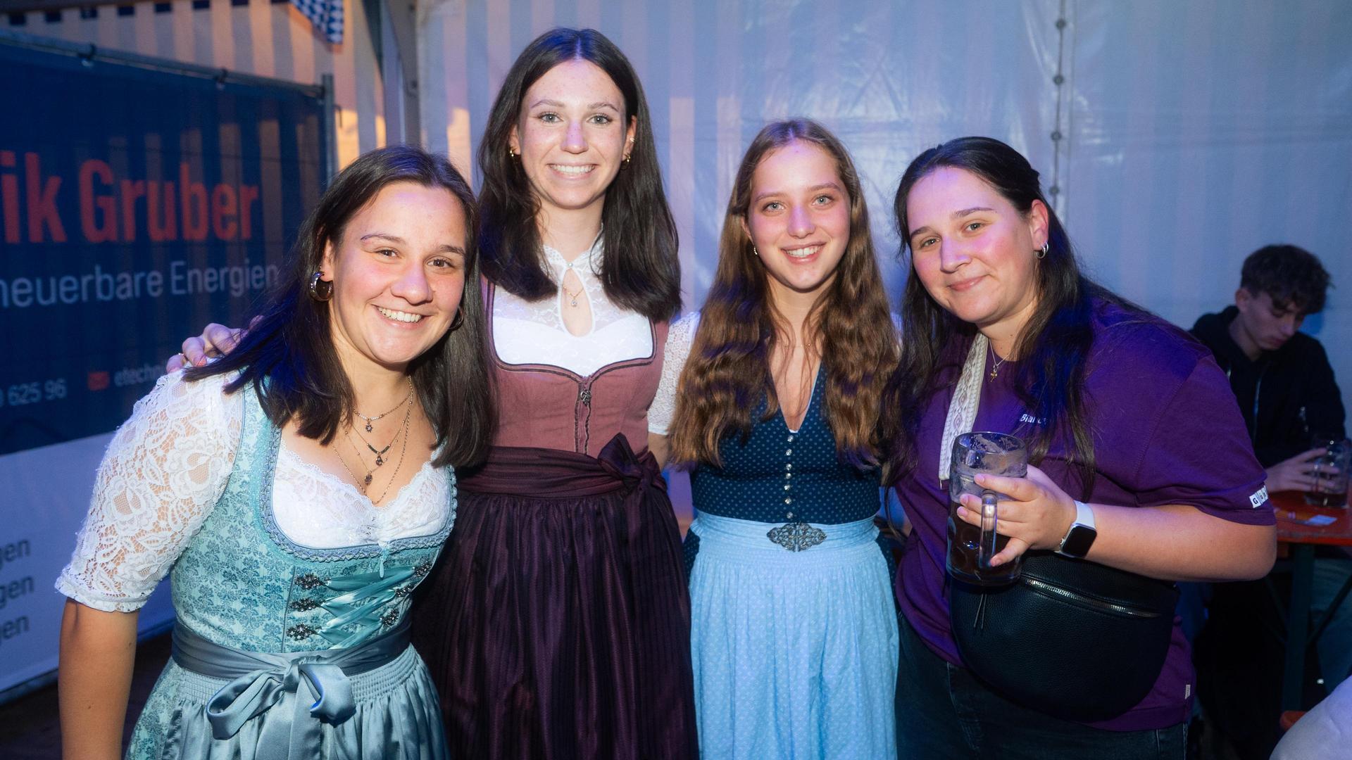 Die Bilder von der Wülnauer Kirwa vom Samstag. (Bild: Hannes Stock)