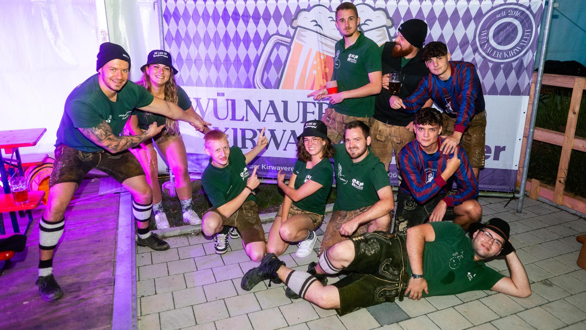 Bilder vom Freitagabend zur Kirwa in Luhe-Wildenau. (Bild: Hannes Stock)