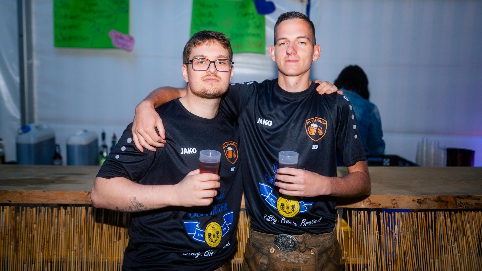 Bilder vom Freitagabend zur Kirwa in Luhe-Wildenau. (Bild: Hannes Stock)