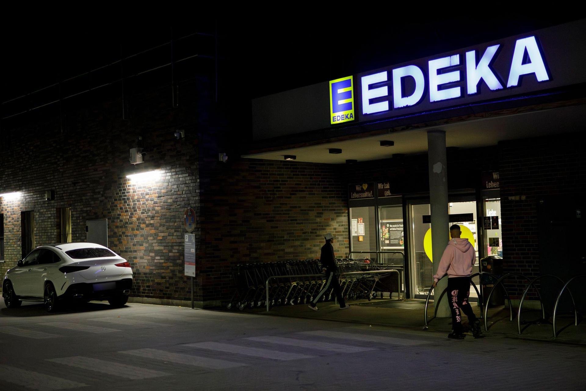 Edeka ist größter Lebensmittelhändler in Deutschland. (Bild: Julius-Christian Schreiner/dpa)