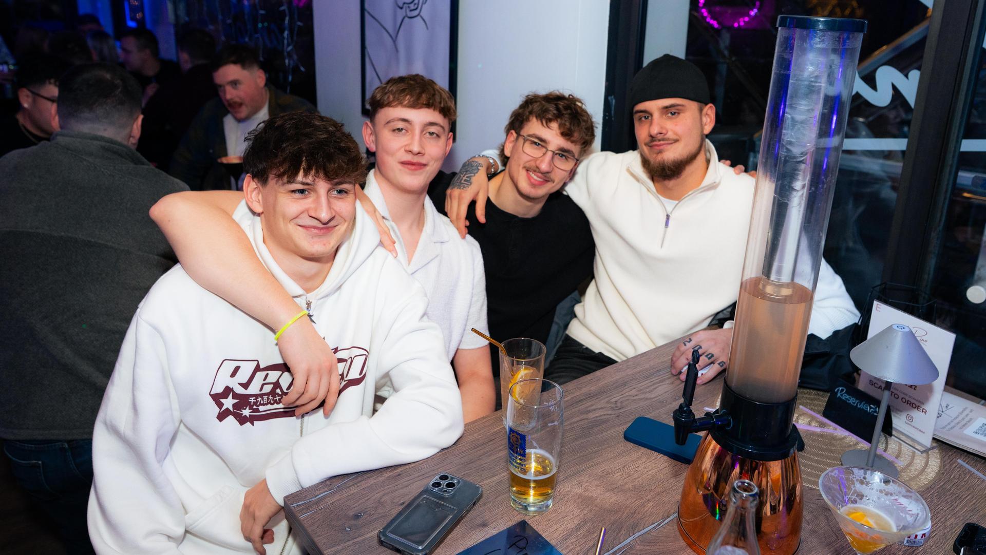 Am Freitag habt ihr beim Feiern in der SantoRino Bar ordentlich Gas gegeben. (Bild: Hannes Stock)