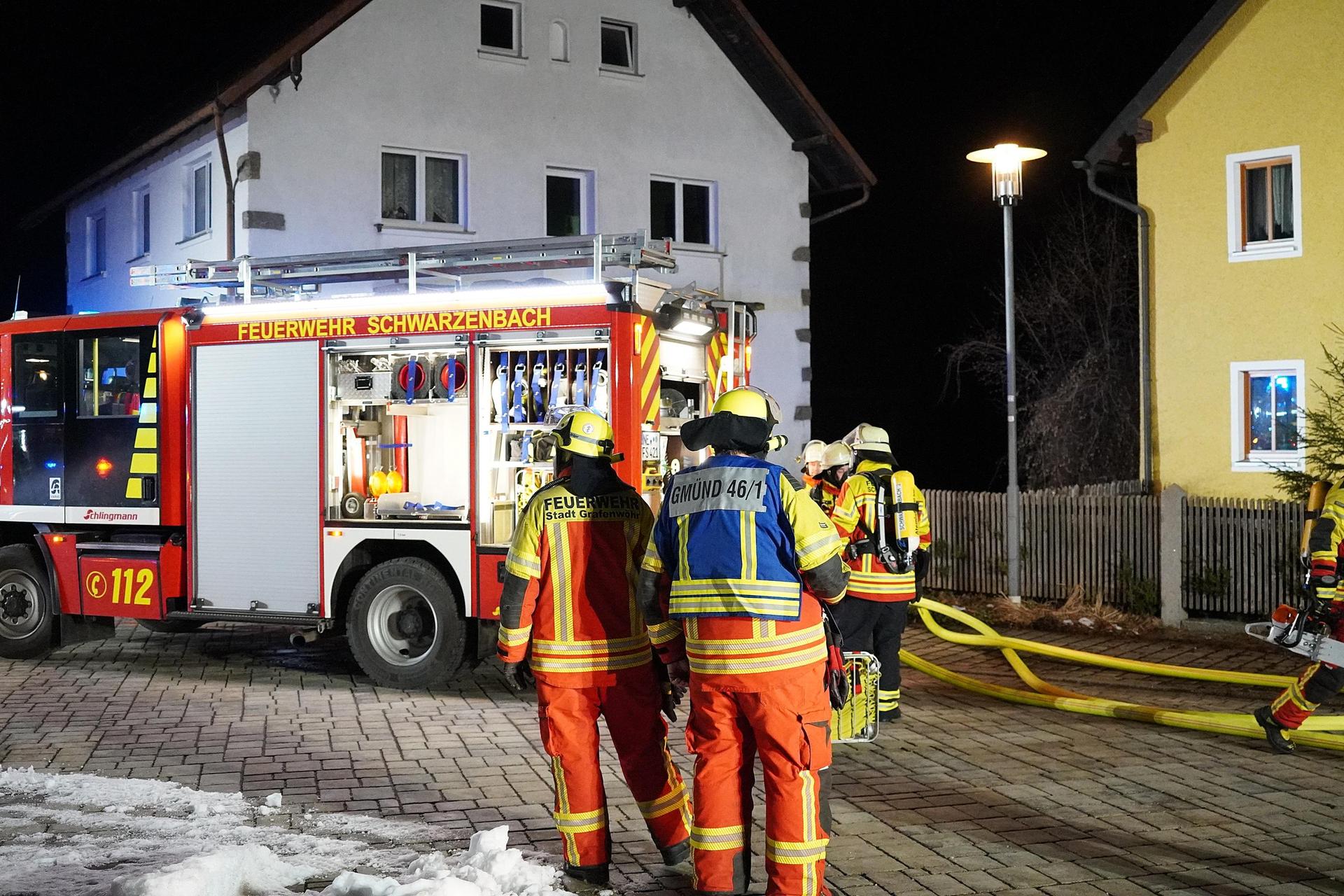 Rauchmelder verhindert größeren Schaden bei Dachstuhlbrand in Schwarzenbach. (Bild: jma)