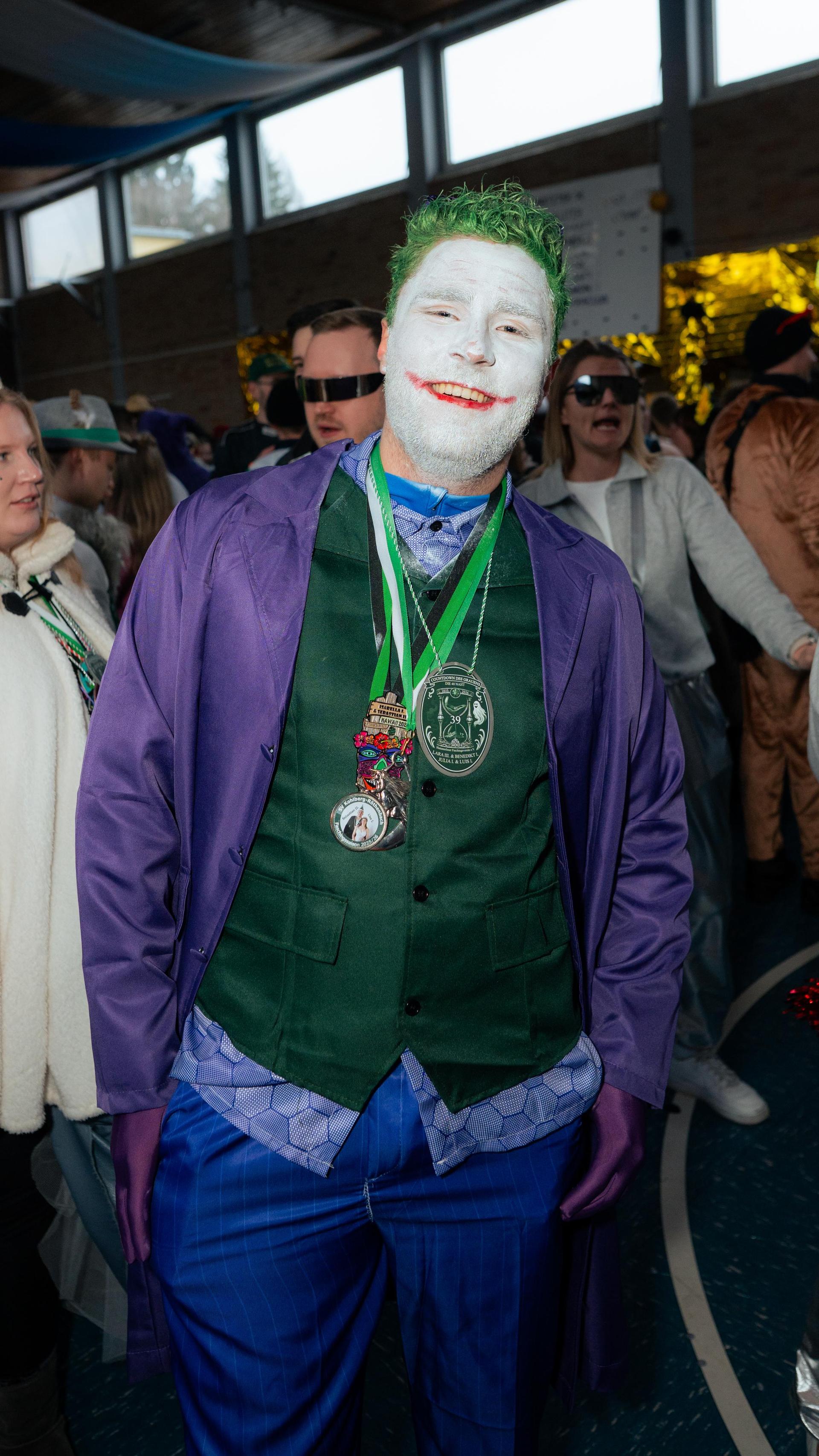 Am Sonntag wurde es bunt beim Pressather Faschingszug. (Bild: Hannes Stock)