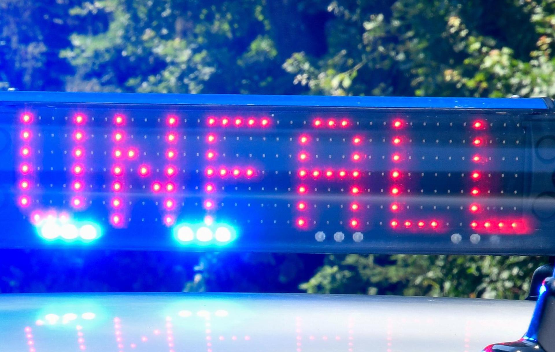 Nach einem Zusammenstoß zwischen einem Pedelec und einem E-Scooter in Grafenwöhr sucht die Polizei Zeugen und die beteiligte Jugendliche. (Symbolbild: Petra Hartl)