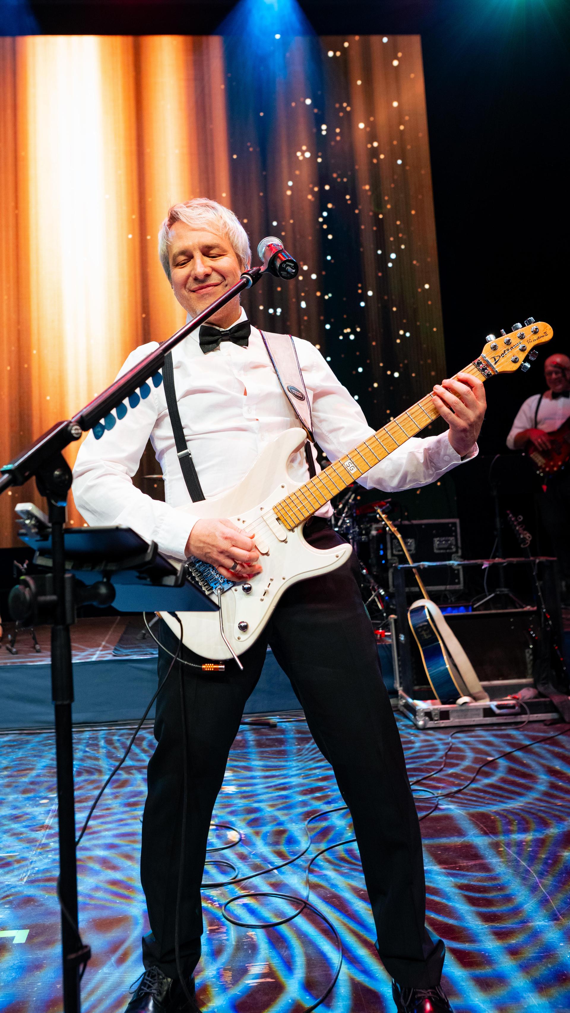 Am Samstag wurde es in der Weidener Max-Reger-Halle außergewöhnlich festlich. (Bild: Hannes Stock)