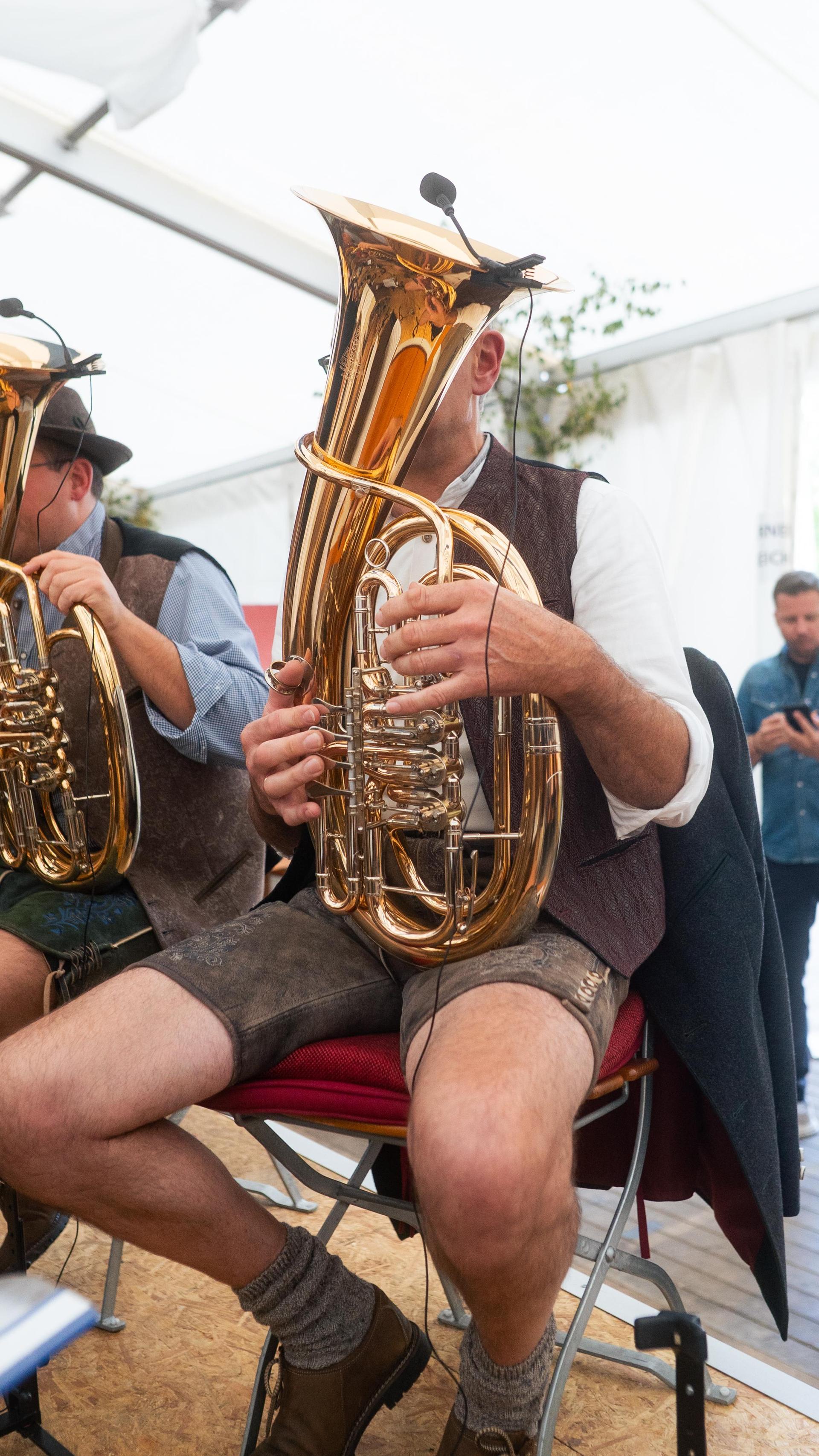Am Sonntagabend bebte das Kirwa-Festzelt in Pfreimd. (Bild: Hannes Stock)