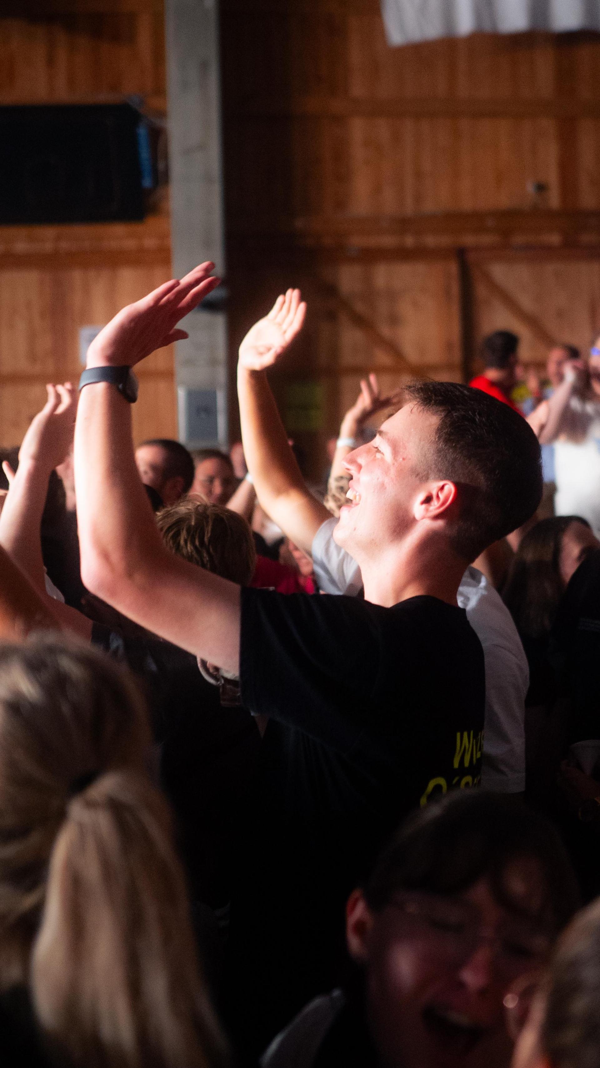 Die Fotos vom Samstagabend am Wurzer O&#39;Schnitt 2025. (Bild: Hannes Stock)