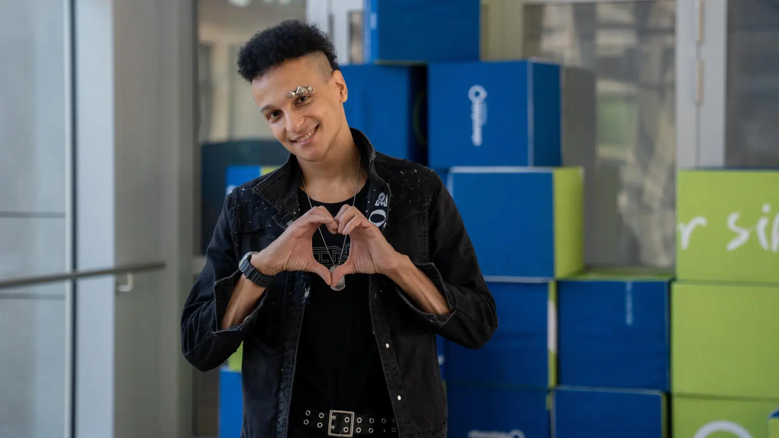 Sein Opa schickte Prince Damien vor zehn Jahren zum DSDS-Casting. Kurze Zeit später war er Deutschlands Superstar. (Bild: Marina Gube)