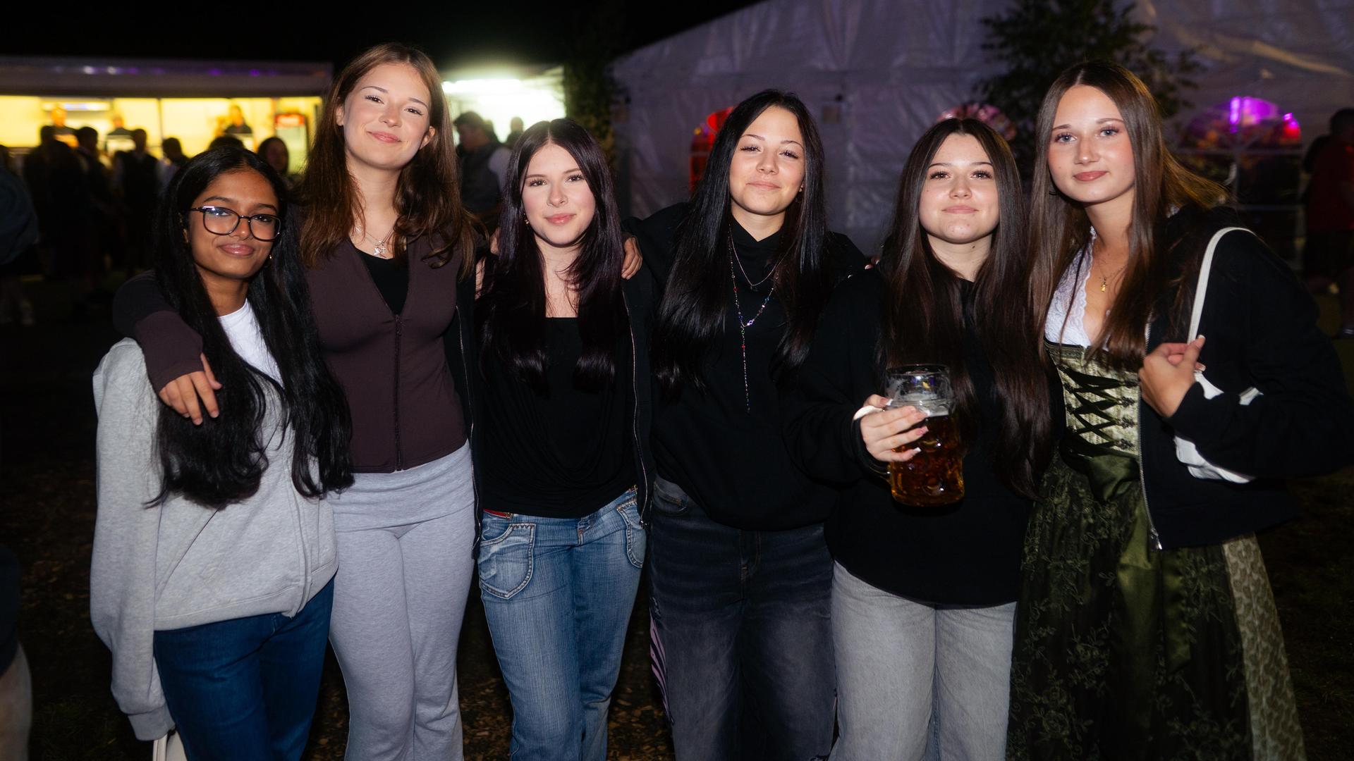 Wernberg feiert Kirwa, die Stoapfälzer Spitzbuam liefern die Musik zum Fest. (Bild: Hannes Stock)