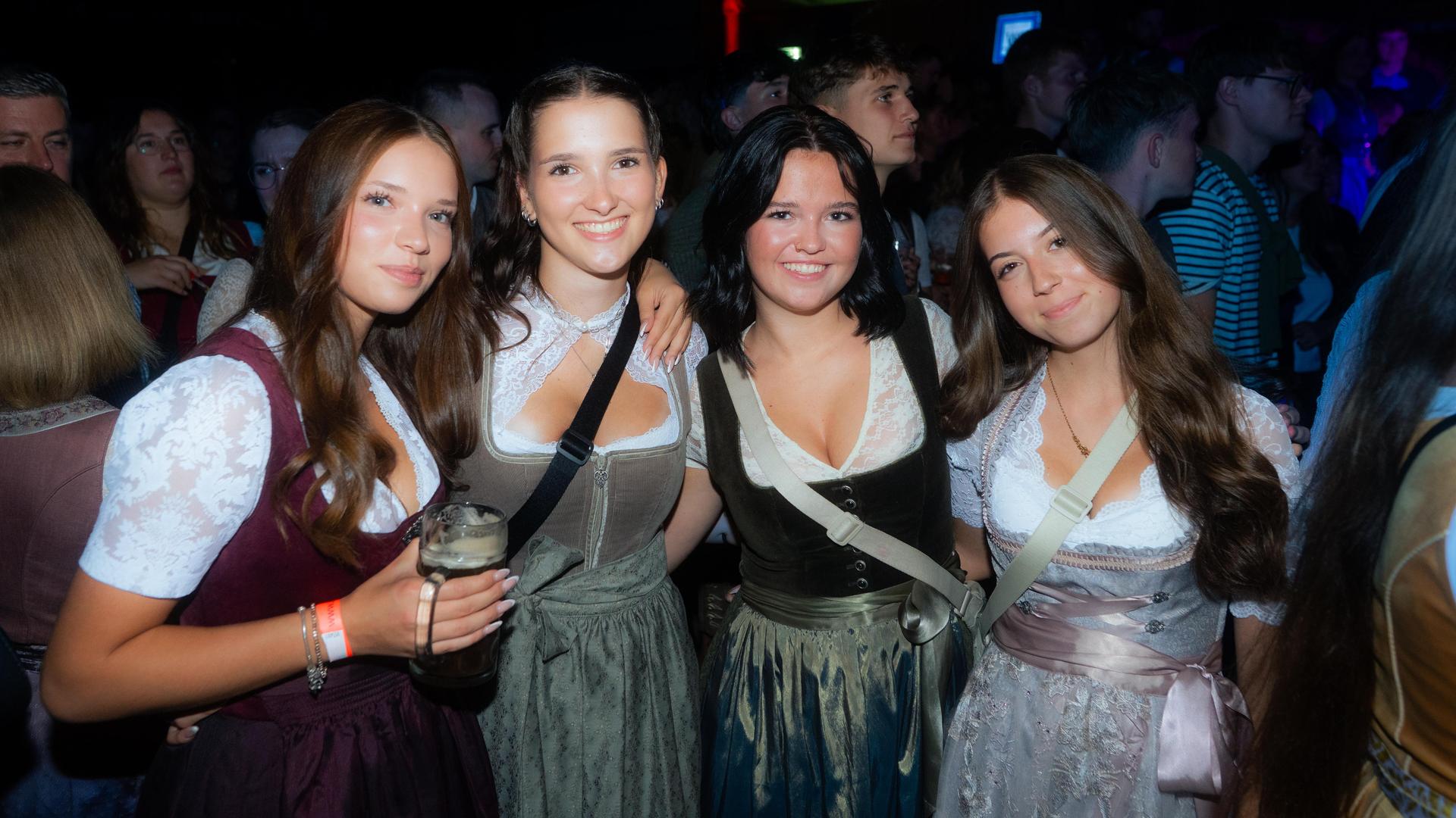 Die Fotos vom Samstagabend am Wurzer O&#39;Schnitt 2025. (Bild: Hannes Stock)