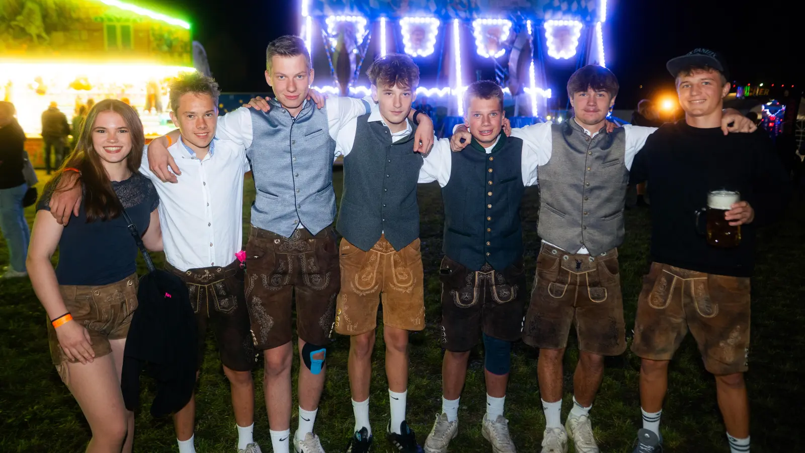 Wernberg feiert Kirwa, die Stoapfälzer Spitzbuam liefern die Musik zum Fest. (Bild: Hannes Stock)