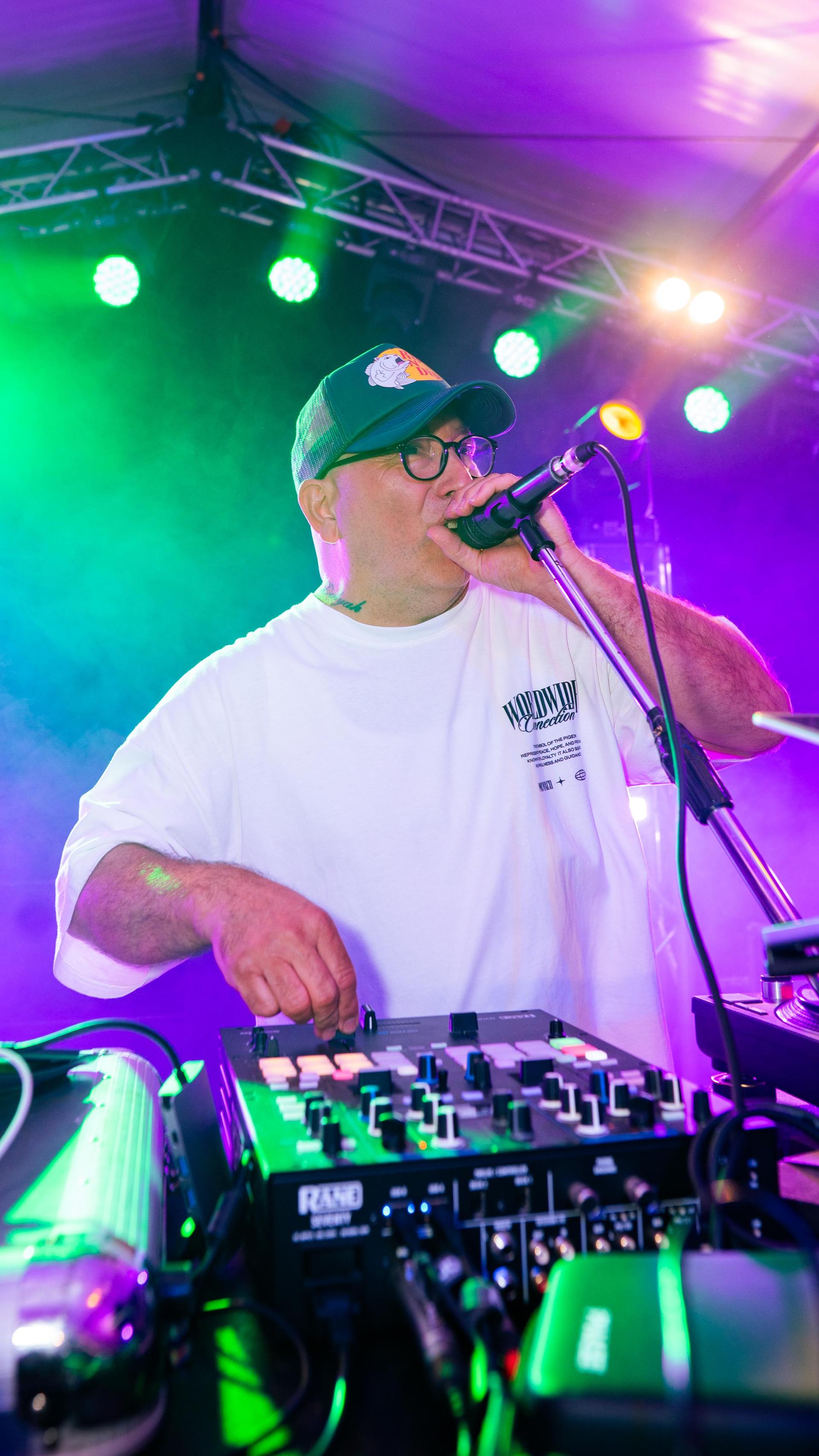 DJ Dollar Bill in Action. (Bild: Hannes Stock)