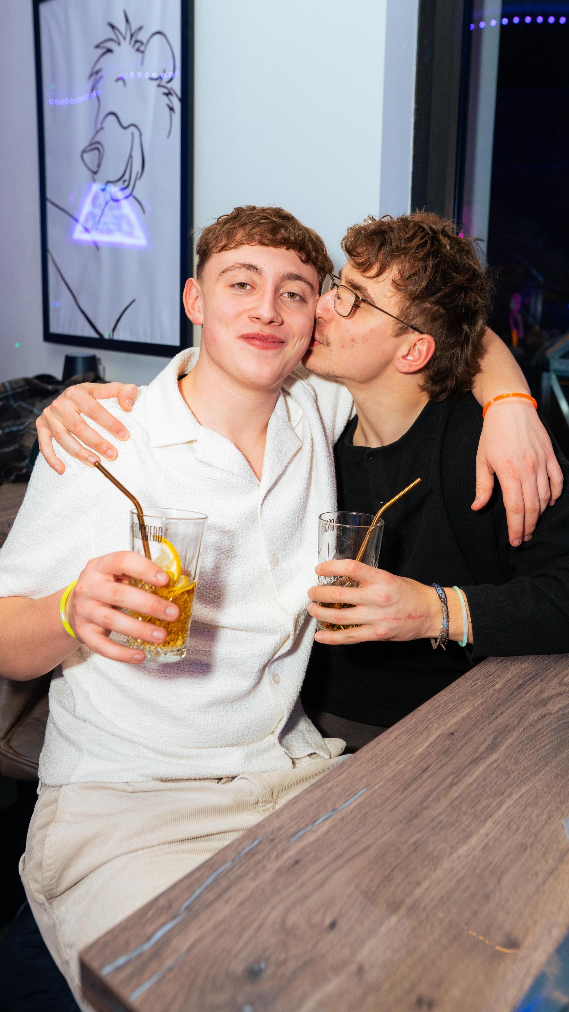 Am Freitag habt ihr beim Feiern in der SantoRino Bar ordentlich Gas gegeben. (Bild: Hannes Stock)