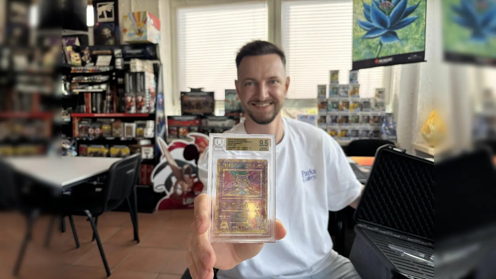 Sandro (32) ist als „SandroSIR“ in den sozialen Netzwerken unterwegs. Was als privates Hobby begann, hat sich für den Weidener zu einer großen Pokémon-Community entwickelt. (Bild: mcl)