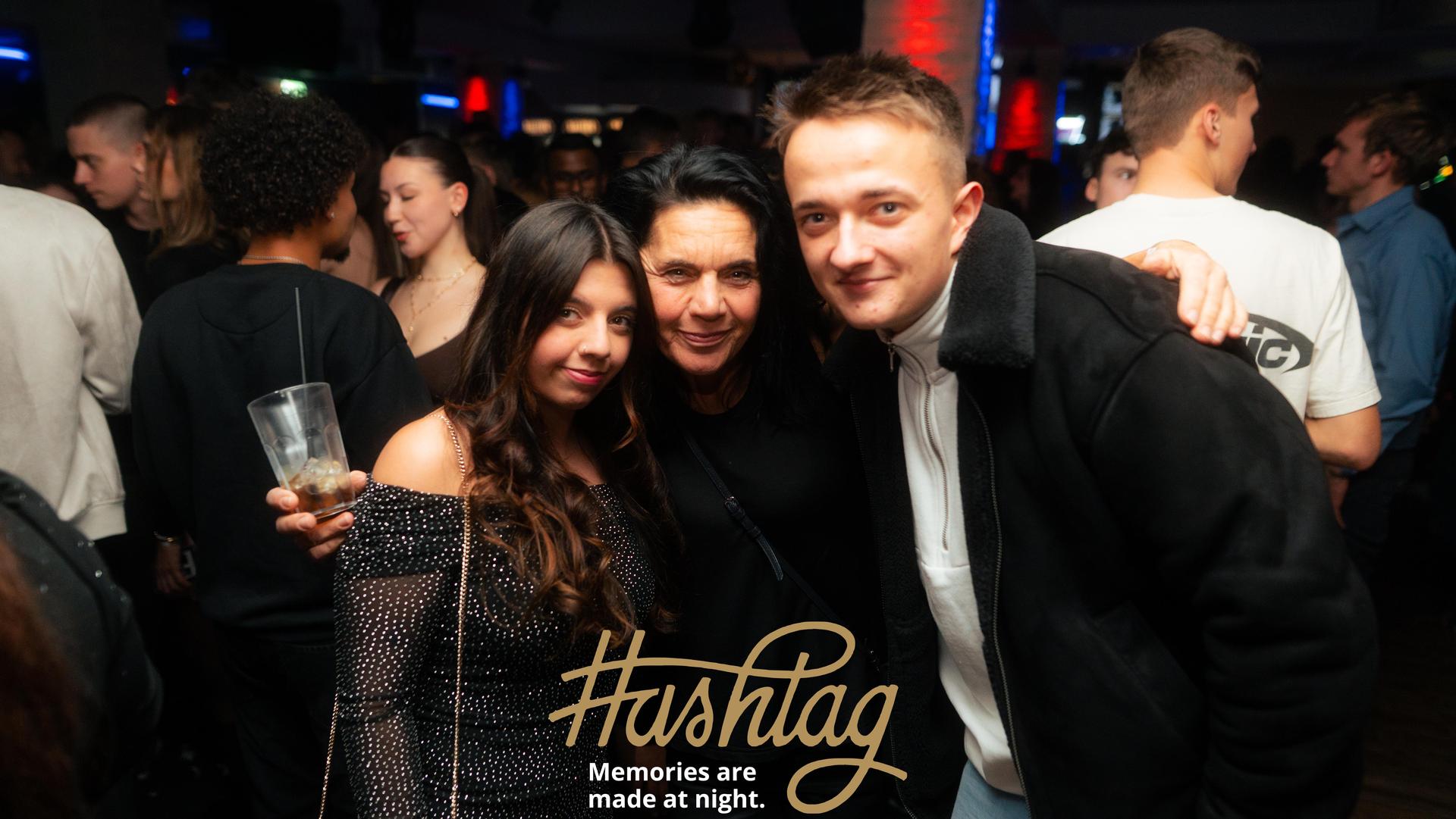 Zum Jahresabschluss gab es im Hashtag nochmal eine große Silvesterparty. Mit dabei war Fotograf Hannes Stock. (Bild: Hannes Stock)