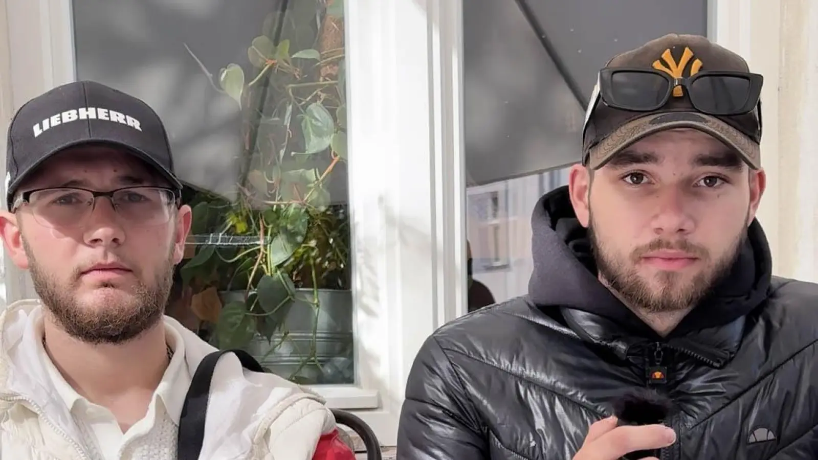 Das DJ-Duo „Föhnstube” aus Weiden. (Bild: Jona Lang)