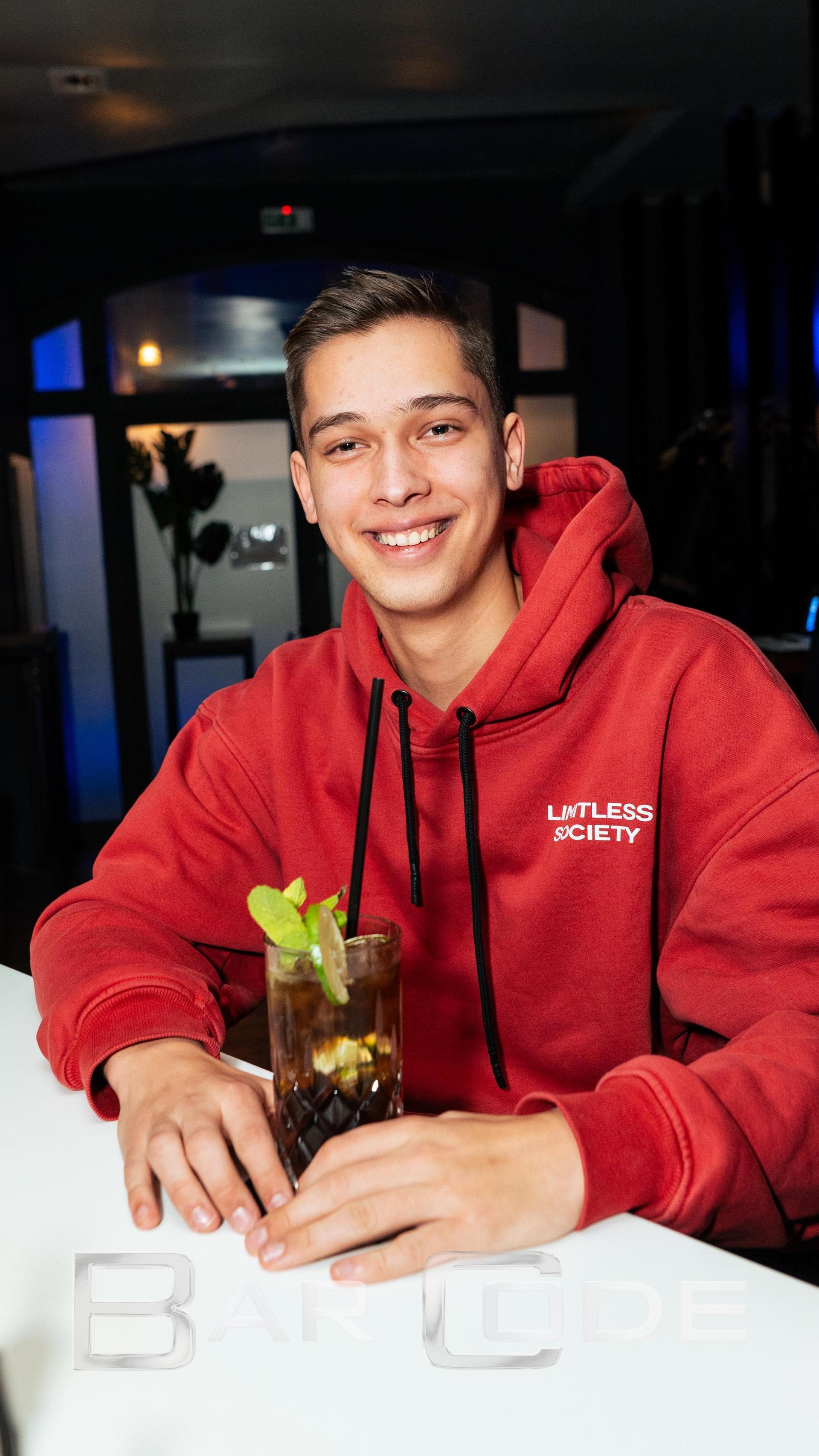 Die Bilder vom Samstag im Barcode. (Bild: Hannes Stock)