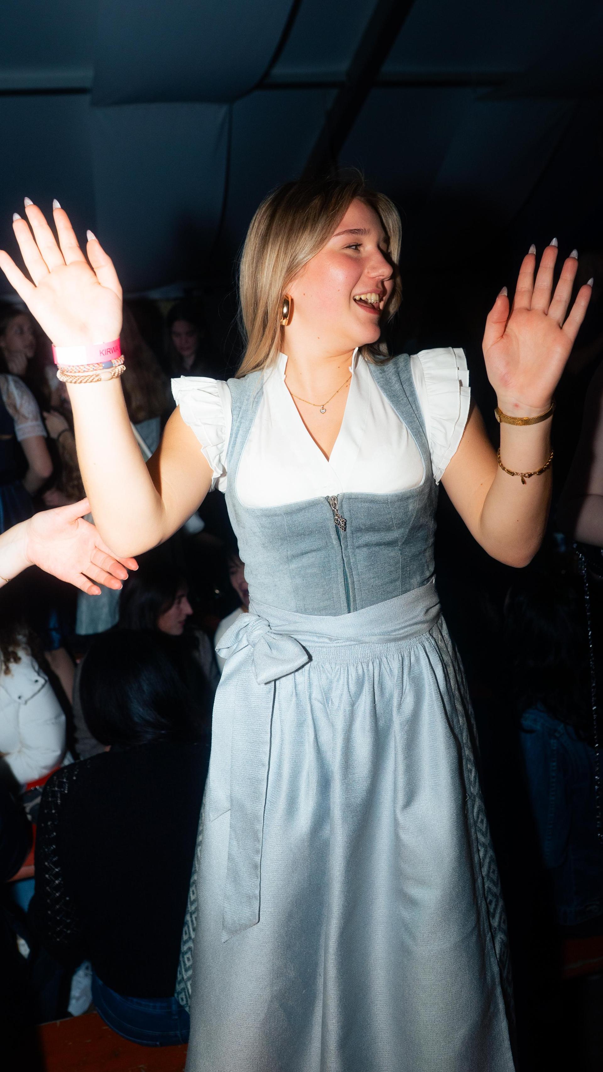 Alle Bilder vom Freitagabend auf der Kirwa in Weiherhammer. (Bild: Hannes Stock)