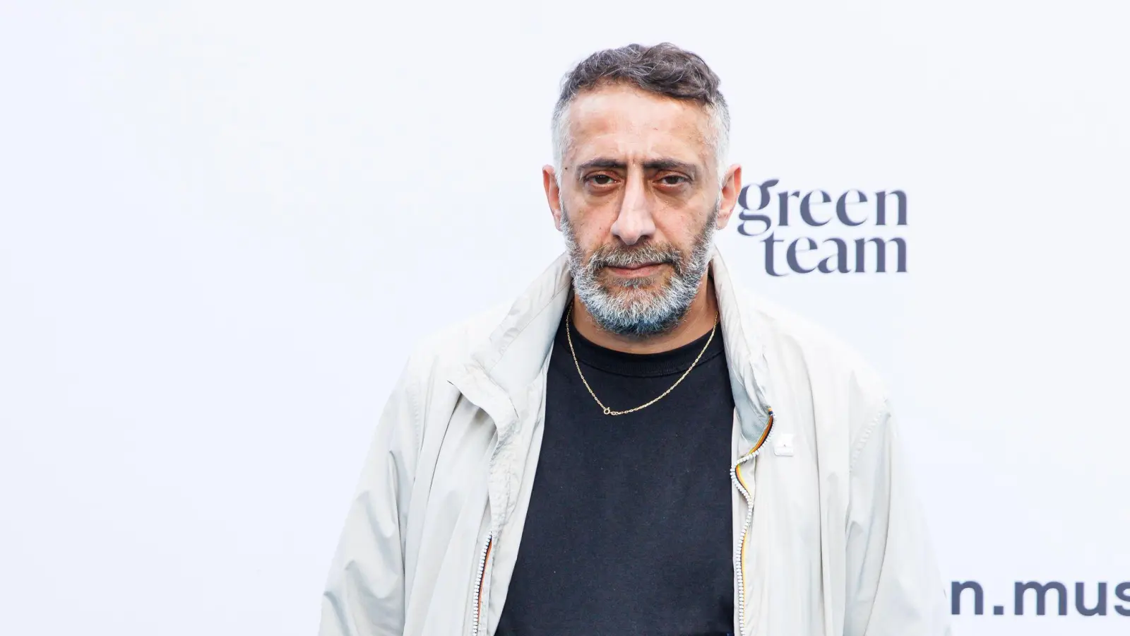 Kida Khodr Ramadan schlüpft in eine berühmte literarische Rolle. (Archivbild) (Bild: Carsten Koall/dpa)