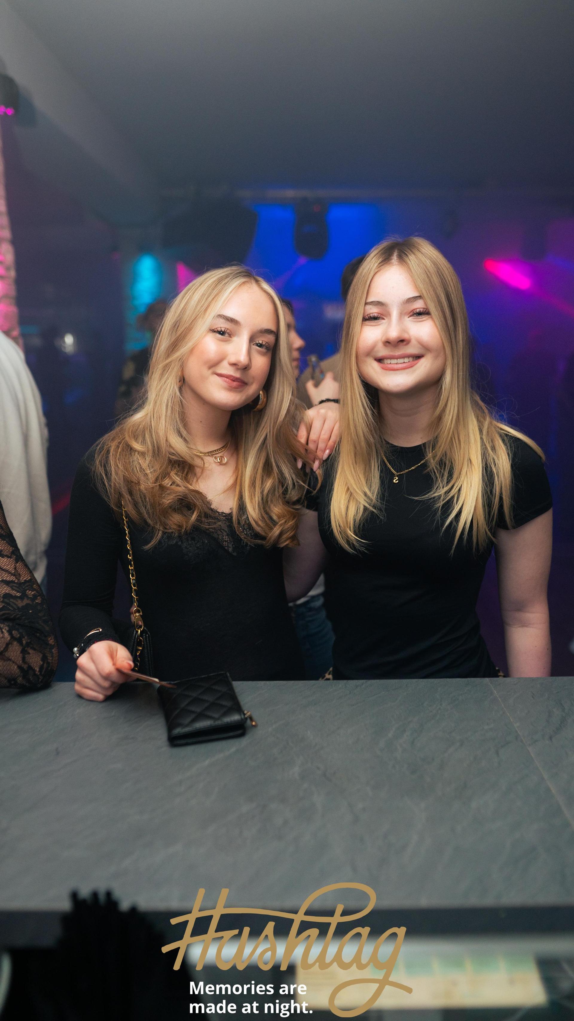 Am Freitag haben sich im Weidener Hashtag alle „SAINTS &amp; SINNERS” versammelt. (Bild: Hannes Stock)