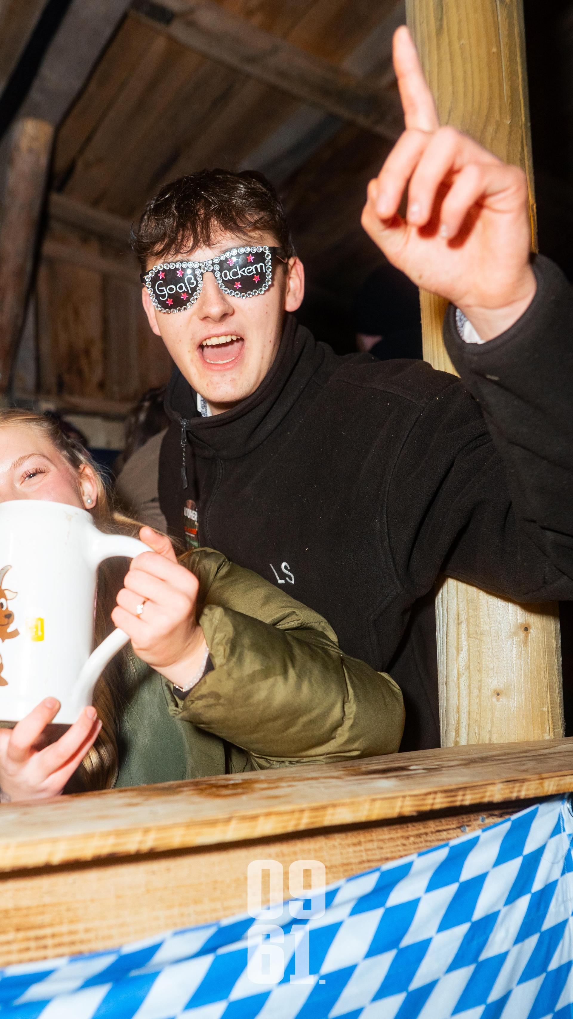 Auch am Sonntag wurde in Luhe gefeiert - die besten Bilder gibt's hier! (Bild: Hannes Stock)