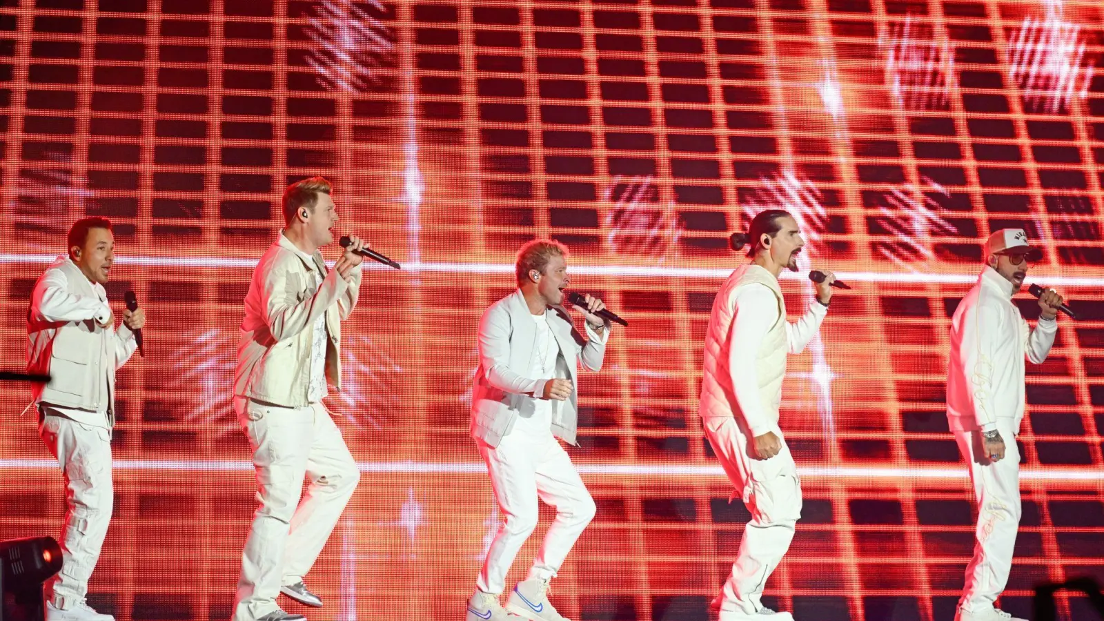 Der Vorverkauf beginnt im Dezember. (Archivbild) (Bild: Uwe Anspach/dpa)