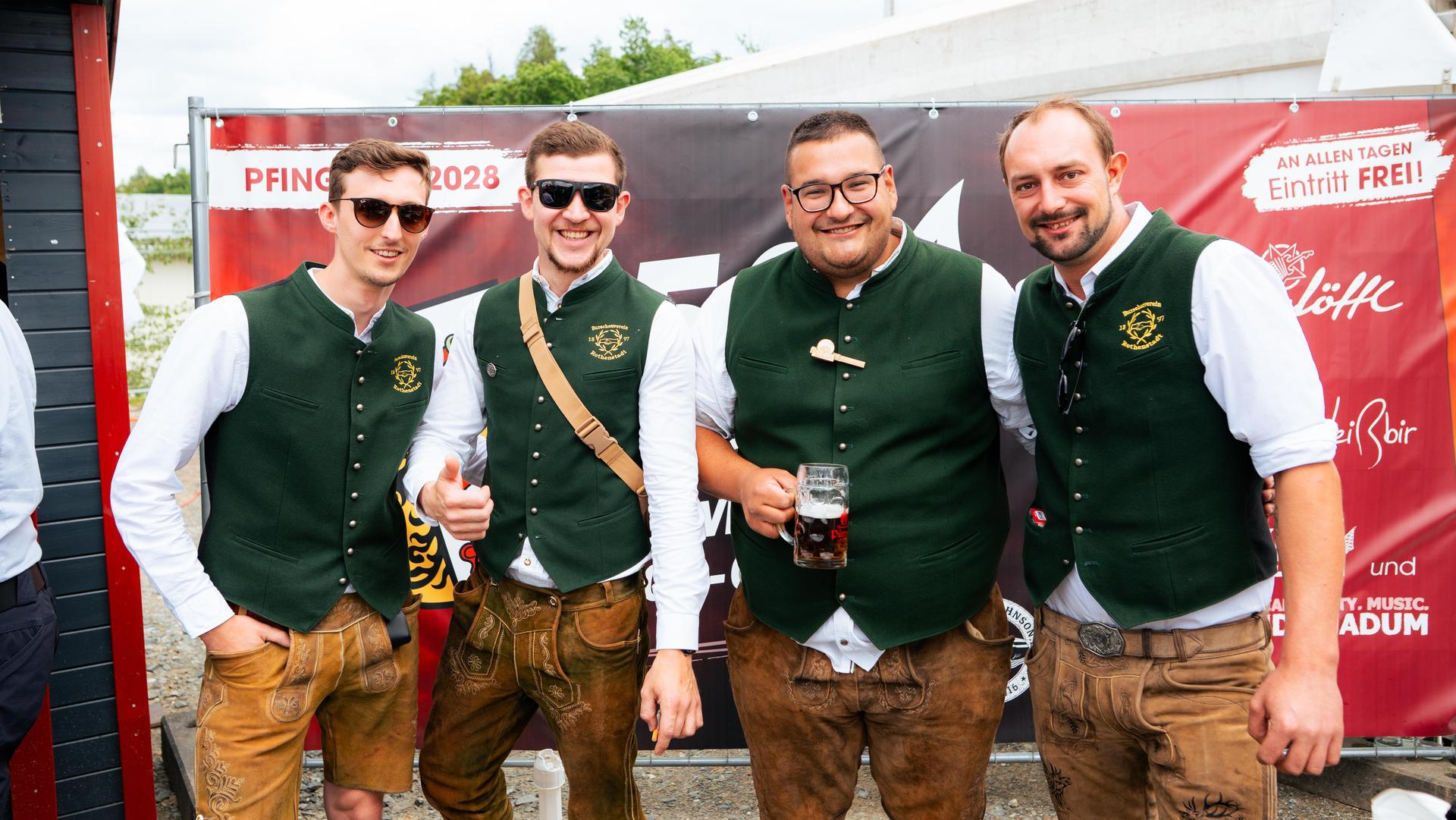 Der Burschenverein Parkstein feierte ein rauschendes Fest. (Bild: Hannes Stock)