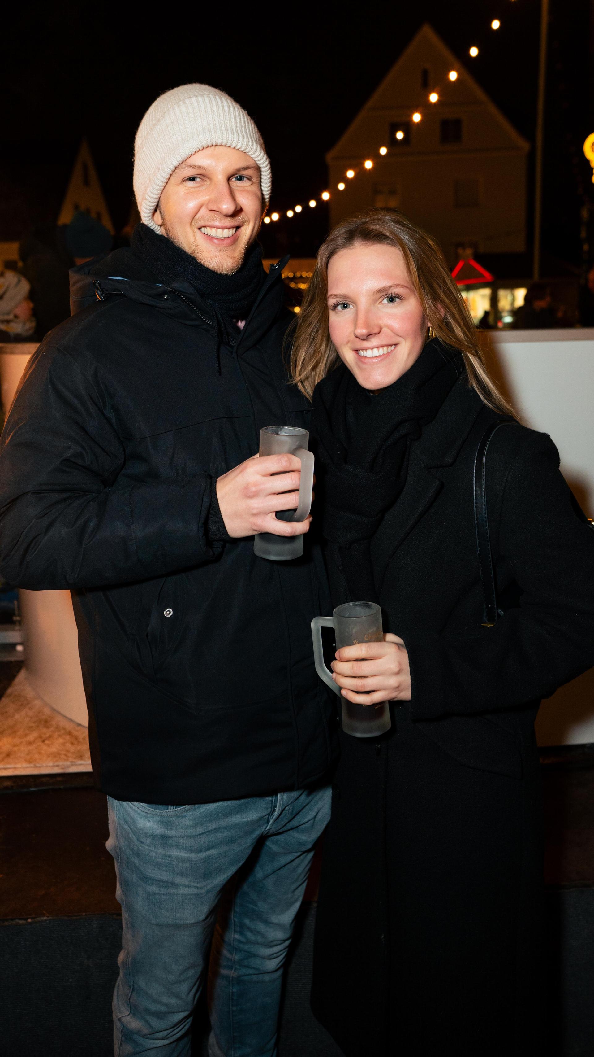 In Weiden war am Samstag auf dem Weihnachtsmarkt einiges los. (Bild: Hannes Stock)