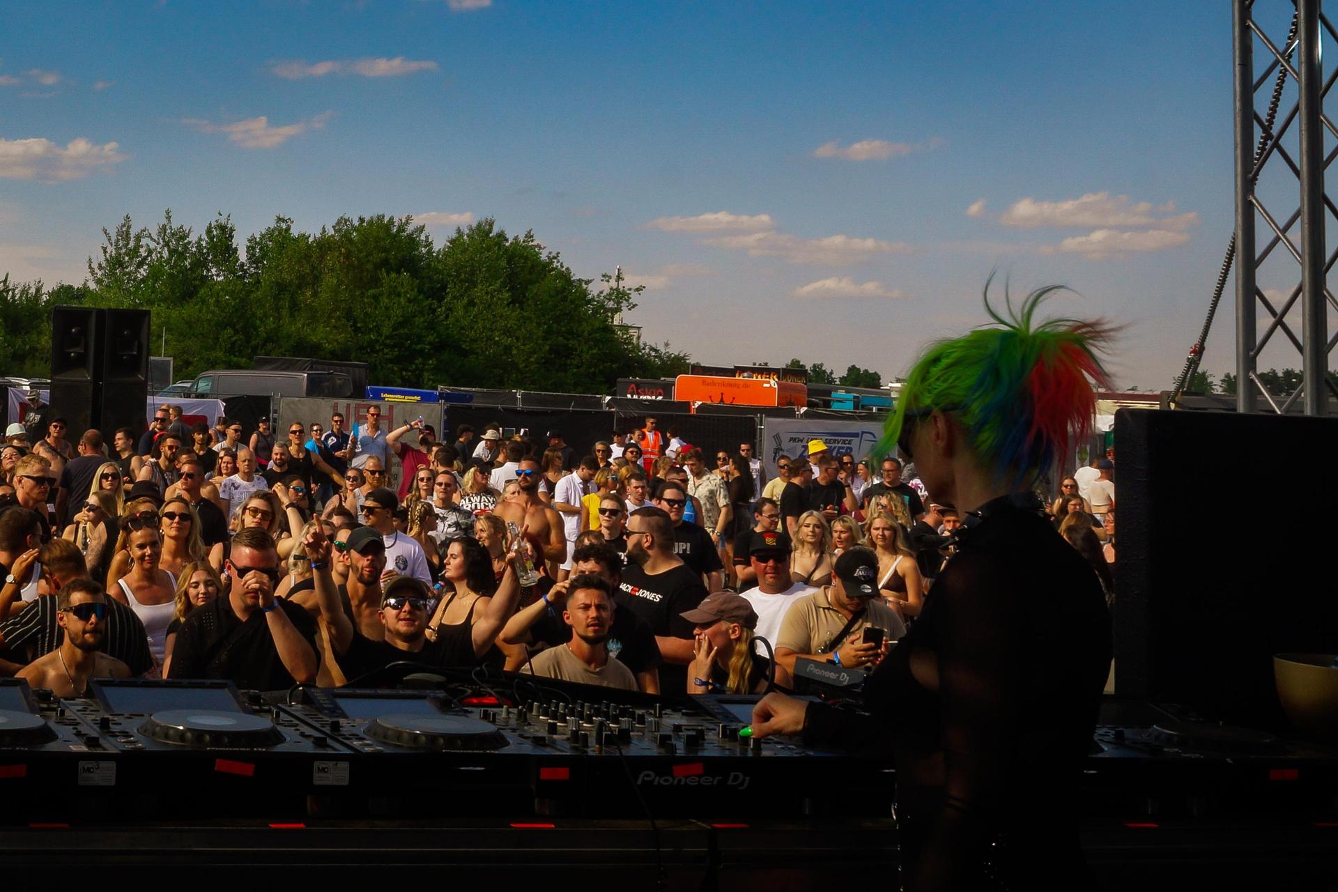 Das „White Rabbit”-Festival 2025. (Bild: Lilly Schraml)