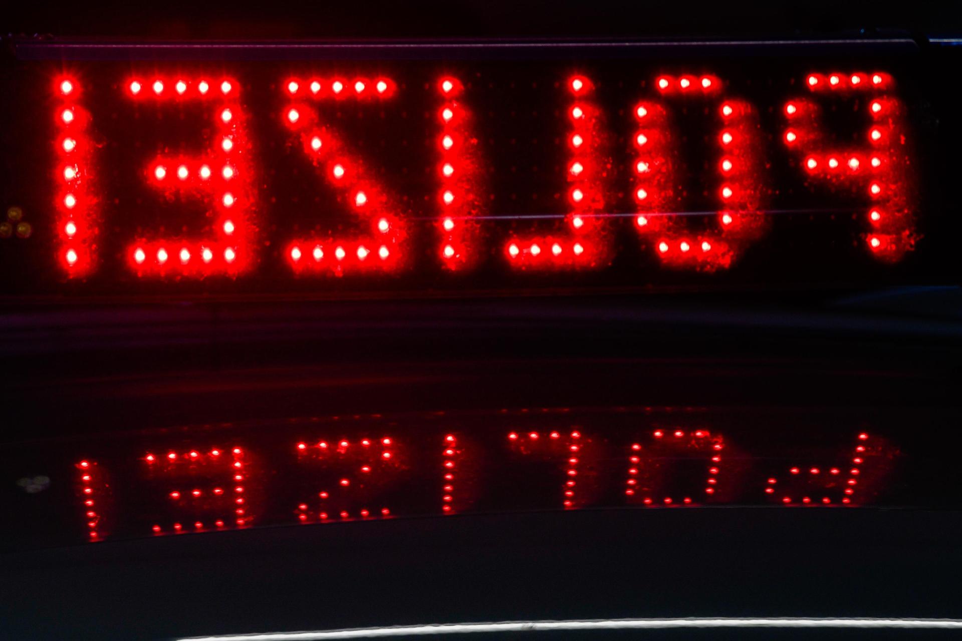 Ein Autofahrer war ohne gültigen Führerschein auf der A 6 bei Pleystein unterwegs.  (Symbolbild: Petra Hartl)