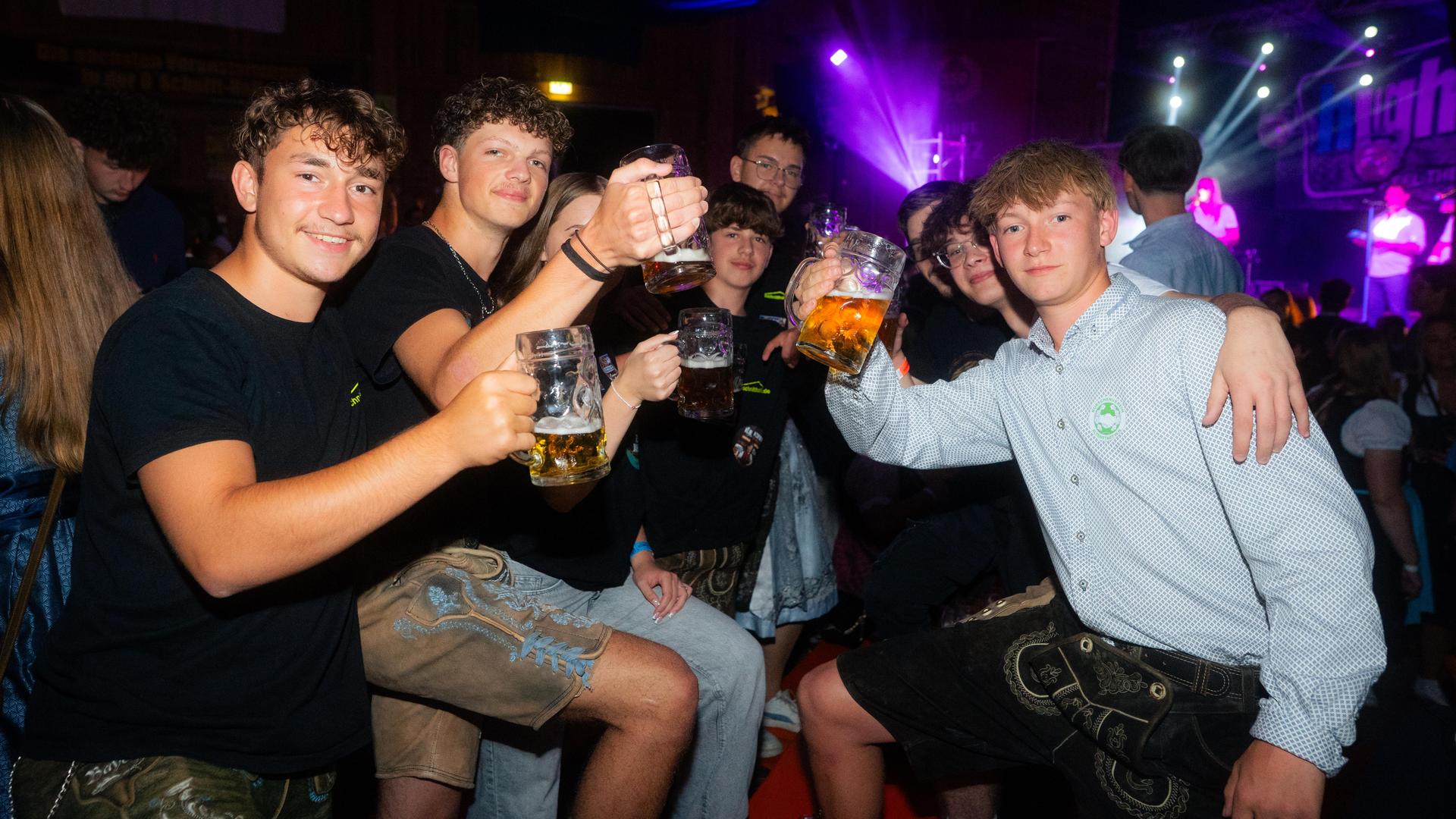 Die Fotos vom Samstagabend am Wurzer O&#39;Schnitt 2025. (Bild: Hannes Stock)