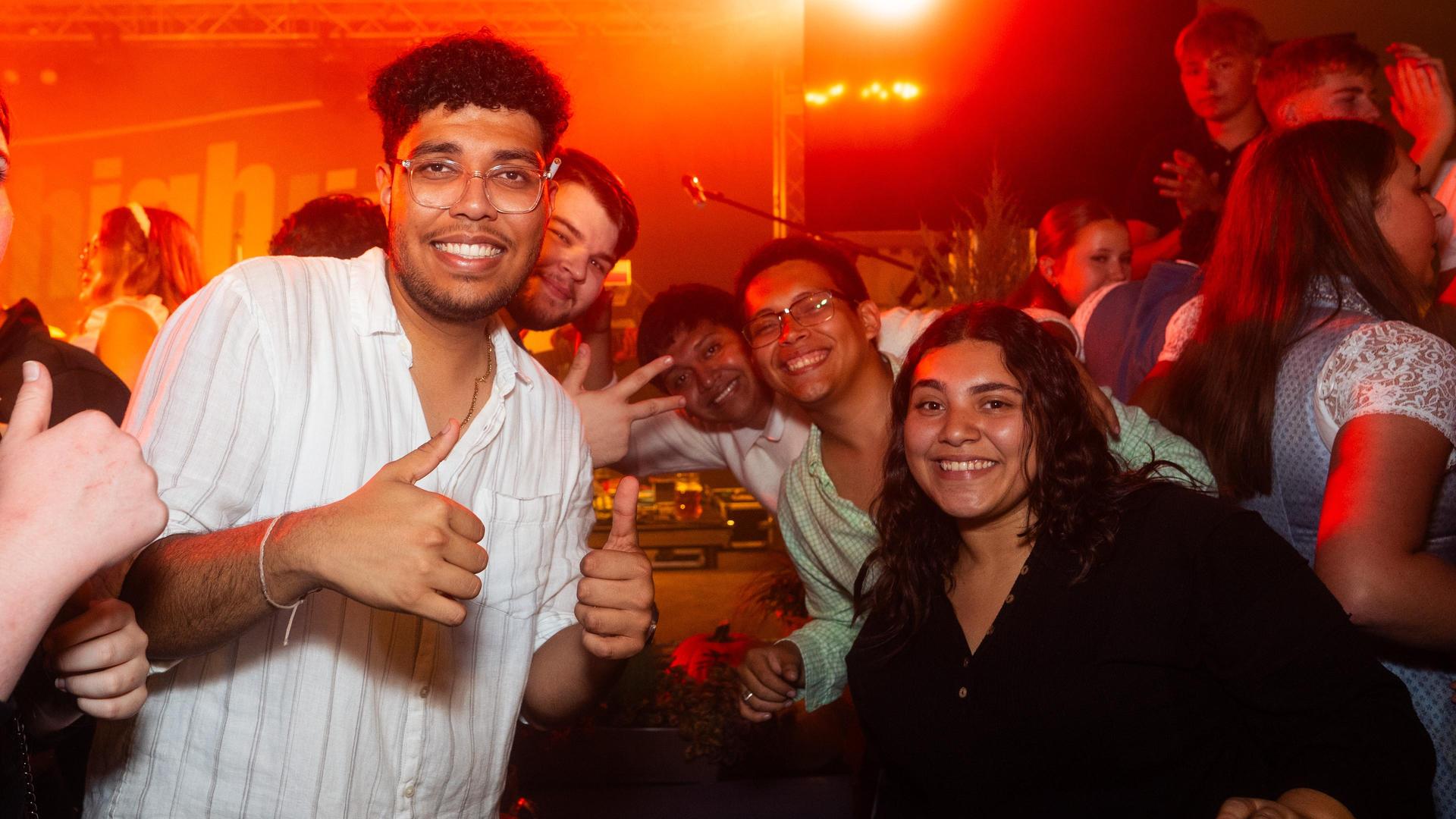 Die Bilder vom Freitag auf dem Weidener Volksfest 2025. (Bild: Hannes Stock)