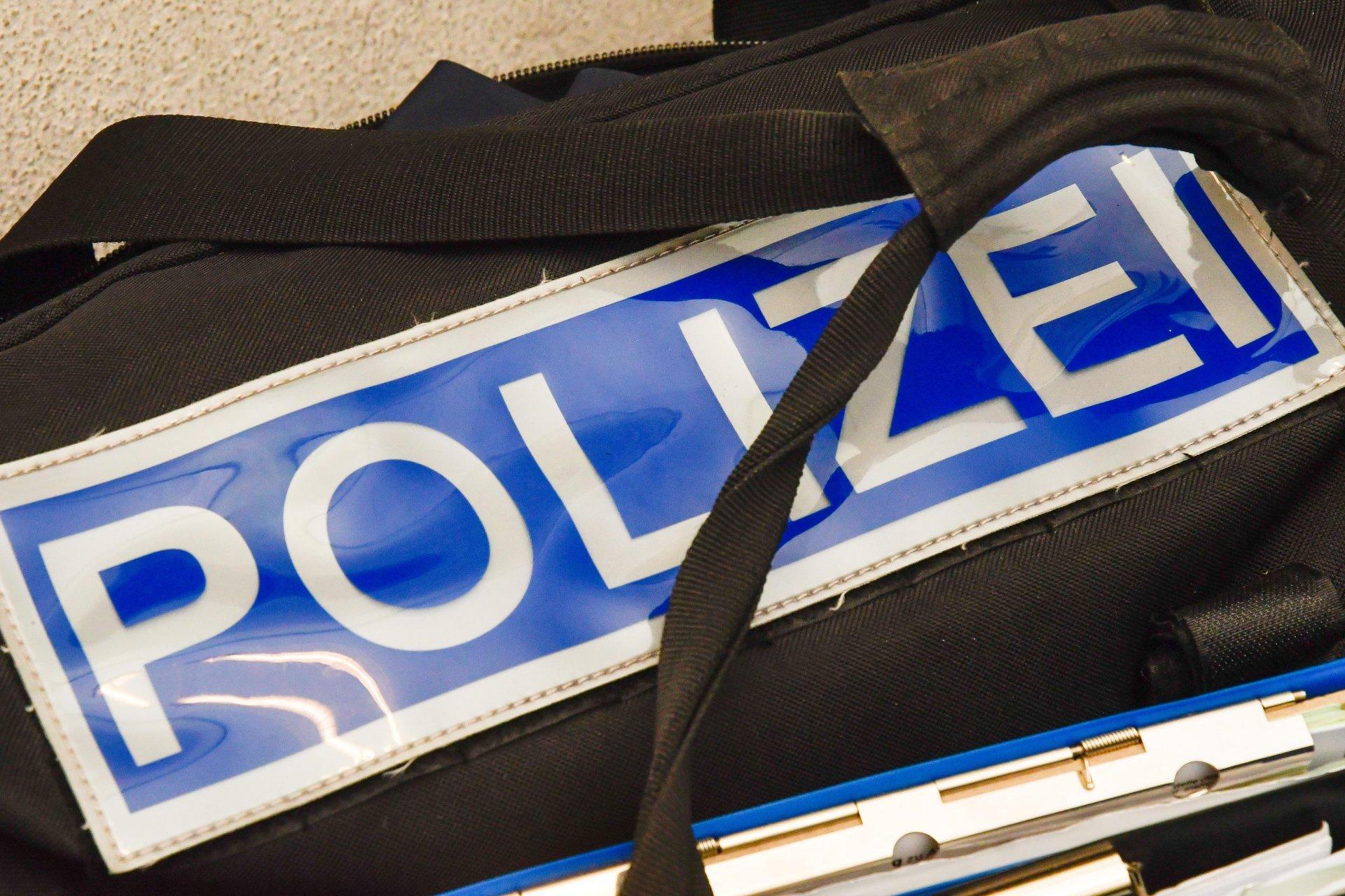 In Neumarkt ist ein 13-jähriges Mädchen im LGS-Park verletzt worden. Zwei gleichaltrige Mädchen wurden als Täterinnen ermittelt. (Symbolbild: Petra Hartl)
