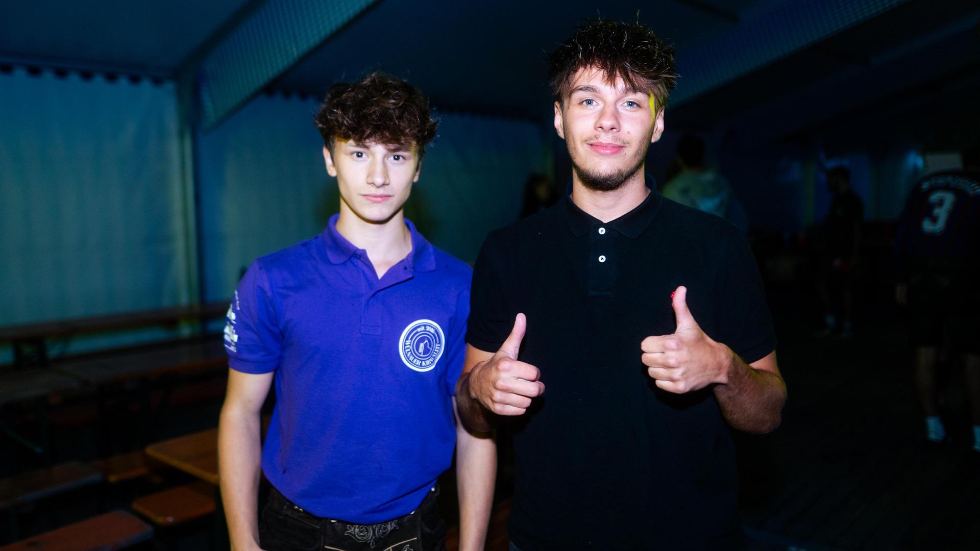 Bilder vom Freitagabend zur Kirwa in Luhe-Wildenau. (Bild: Hannes Stock)