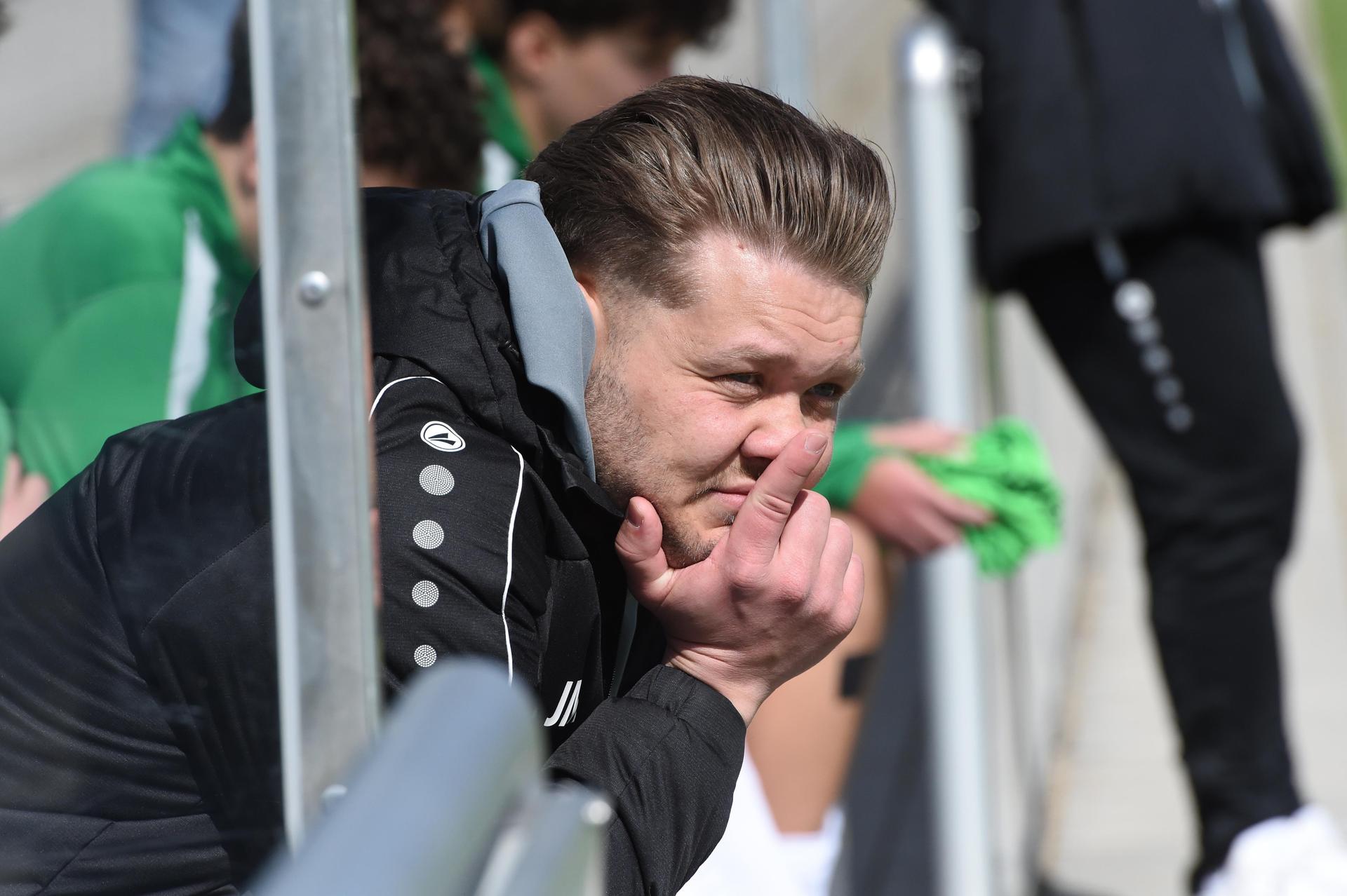 Bildergalerie der C-Junioren der SpVgg SV Weiden in der Bayernliga-Aufstiegsrunde. Die Weidener verloren die Partie mit 0:3 gegen Deggendorf.  (Bild: Gerhard Büttner)