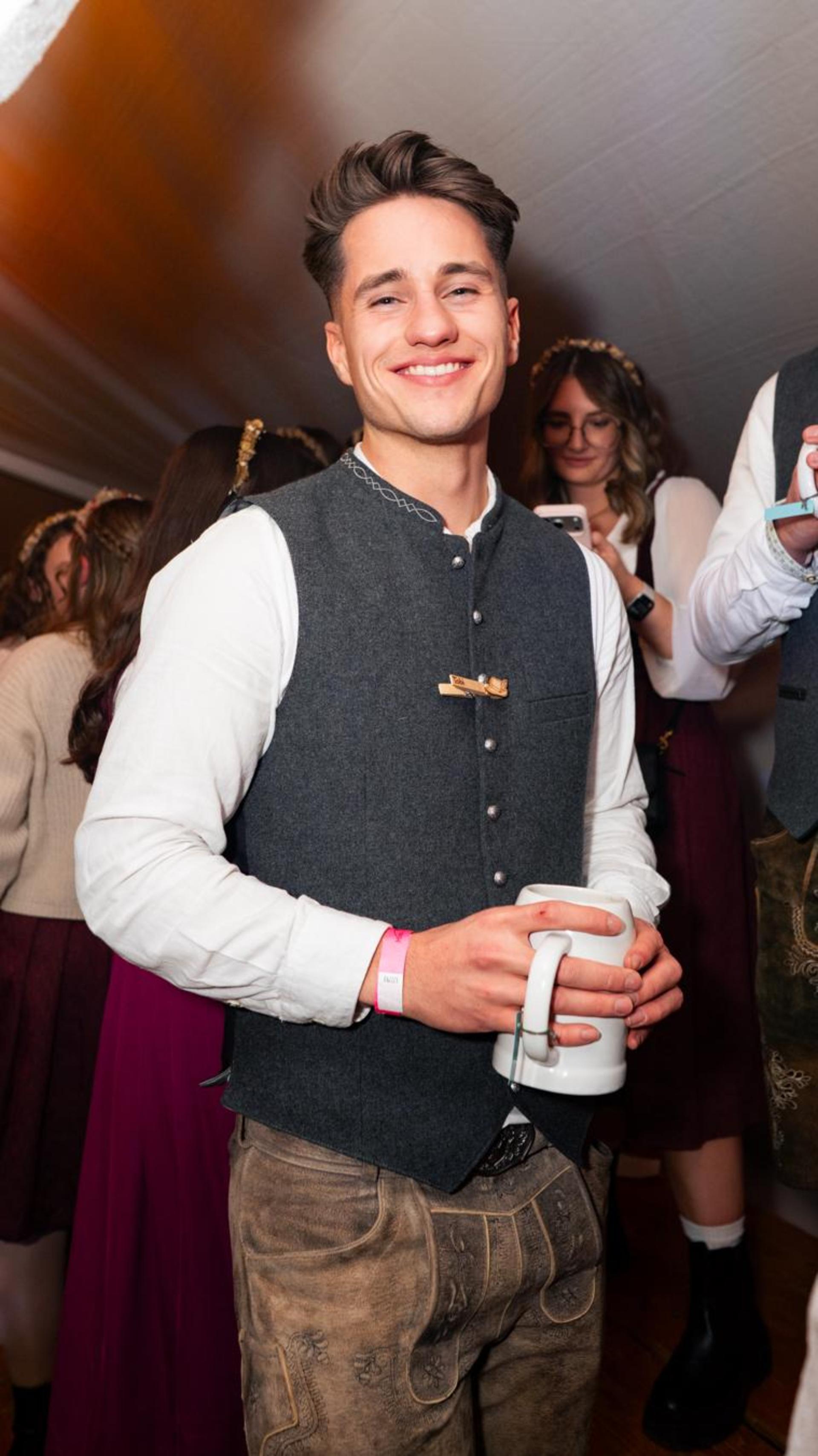 Unser Fotograf war für euch auf der Kirwa in Schwarzenbach. (Bild: Hannes Stock)