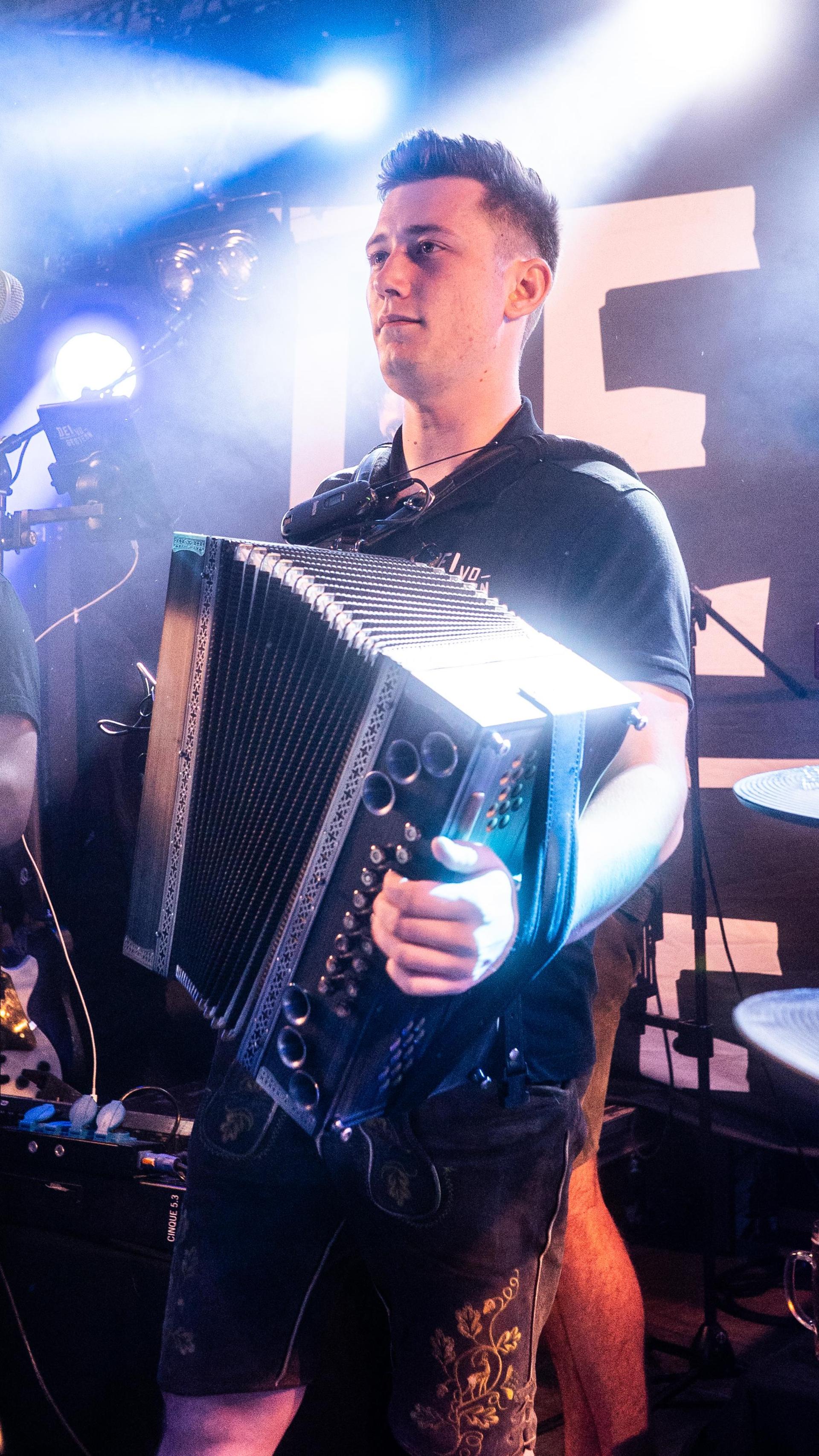 Die Bilder von der Wülnauer Kirwa vom Samstag. (Bild: Hannes Stock)