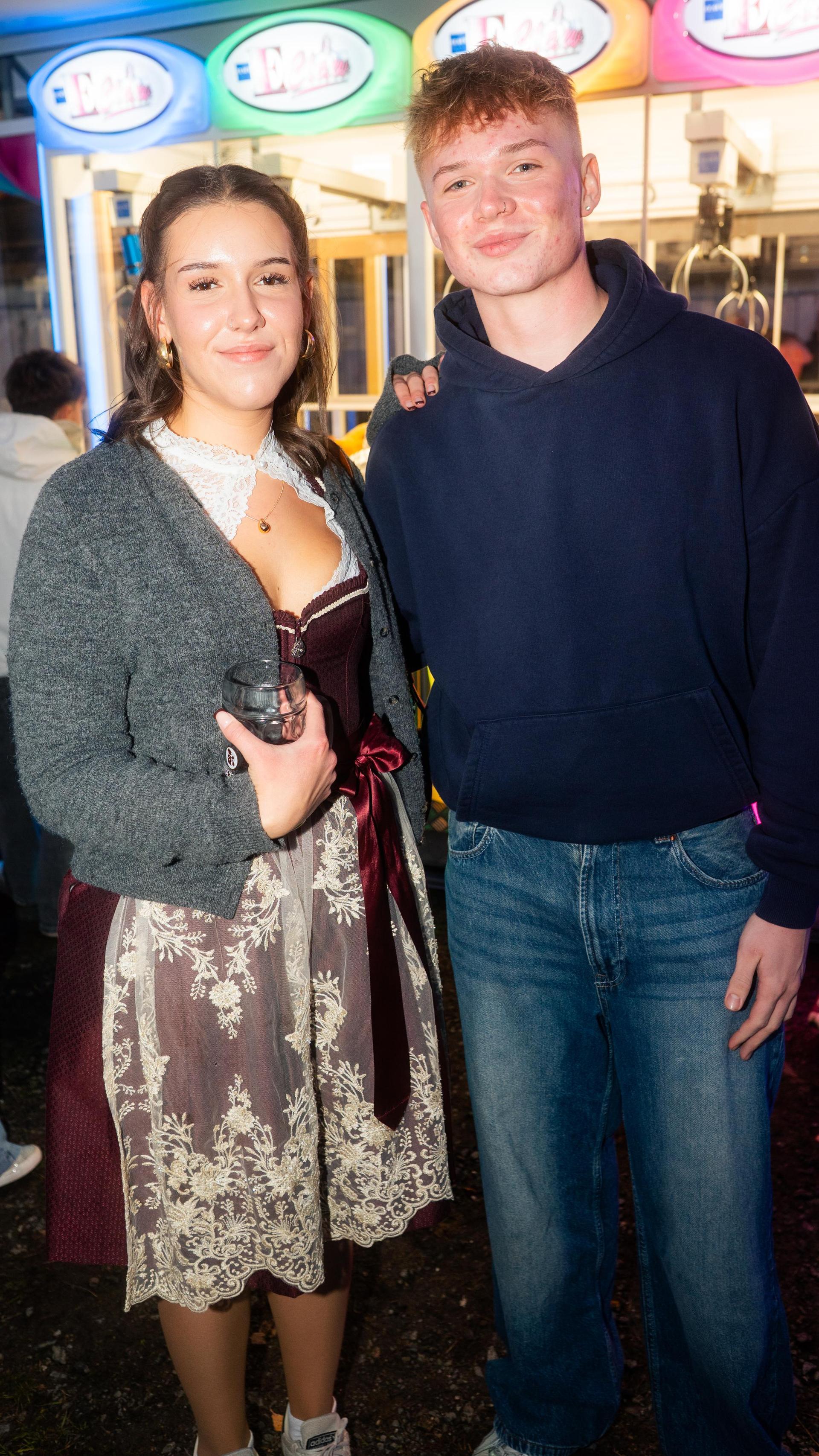 Auch am Sonntag habt ihr auf der Kirwa in Weiherhammer gefeiert. (Bild: Hannes Stock)