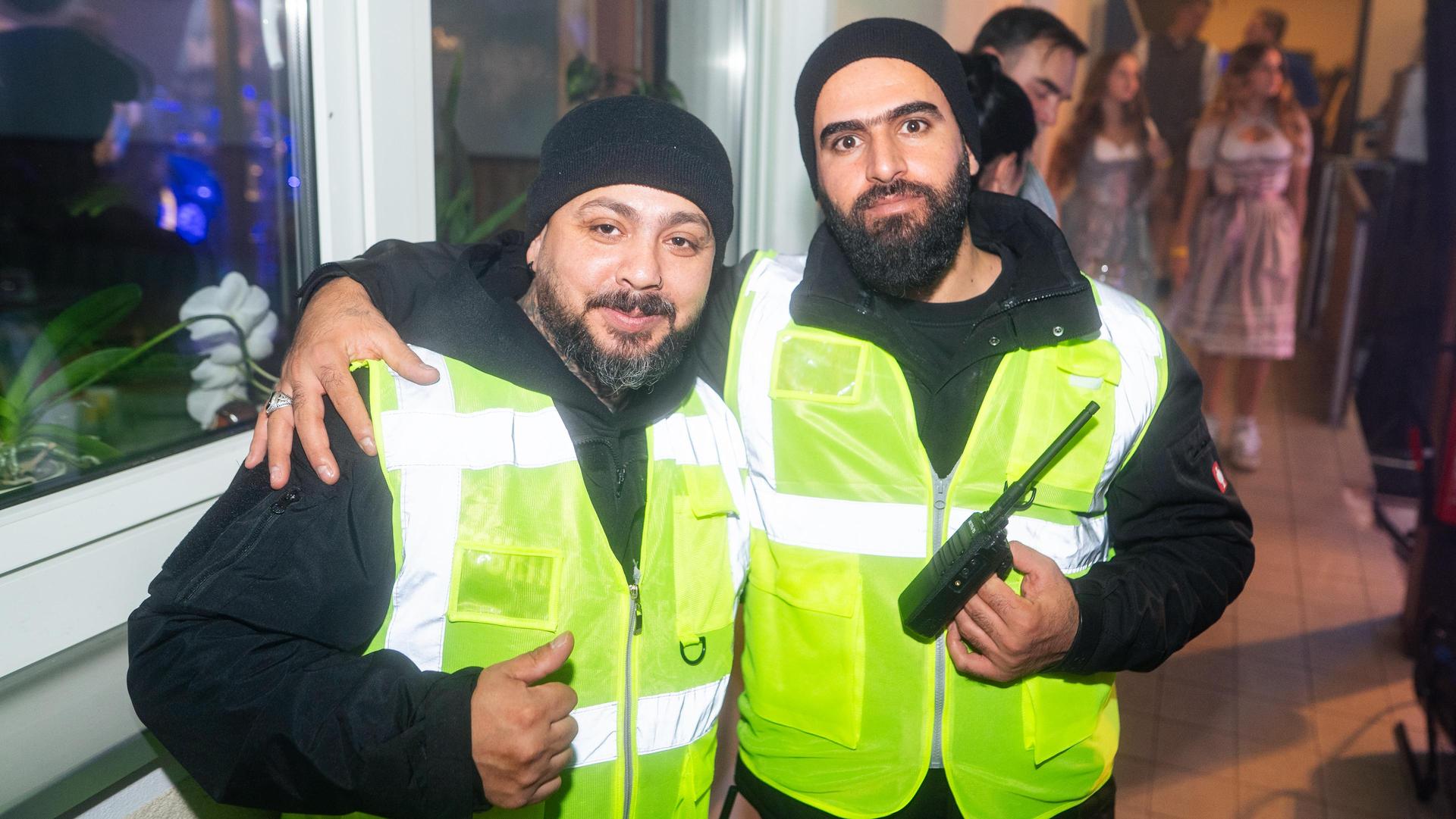 Beim Kirwa-Special der Etzenrichter Kirwa sorgte die Band „RUNDUMADUM” für Stimmung.  (Bild: Hannes Stock)