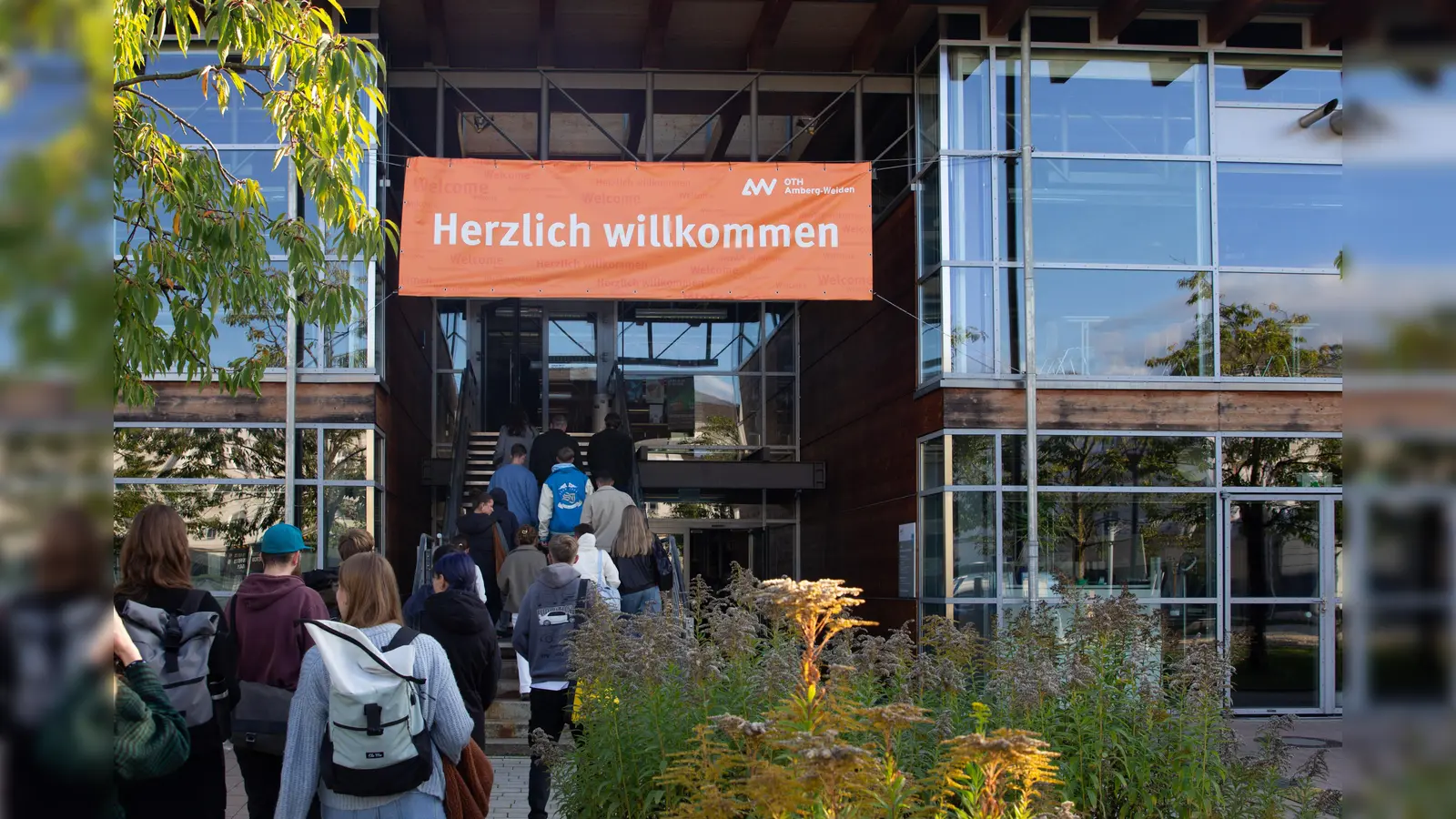 898 Erstsemester starten ihr Studium im Sommersemester an der OTH Amberg-Weiden (Bild: Sonja Wiesel/ OTH Amberg-Weiden)