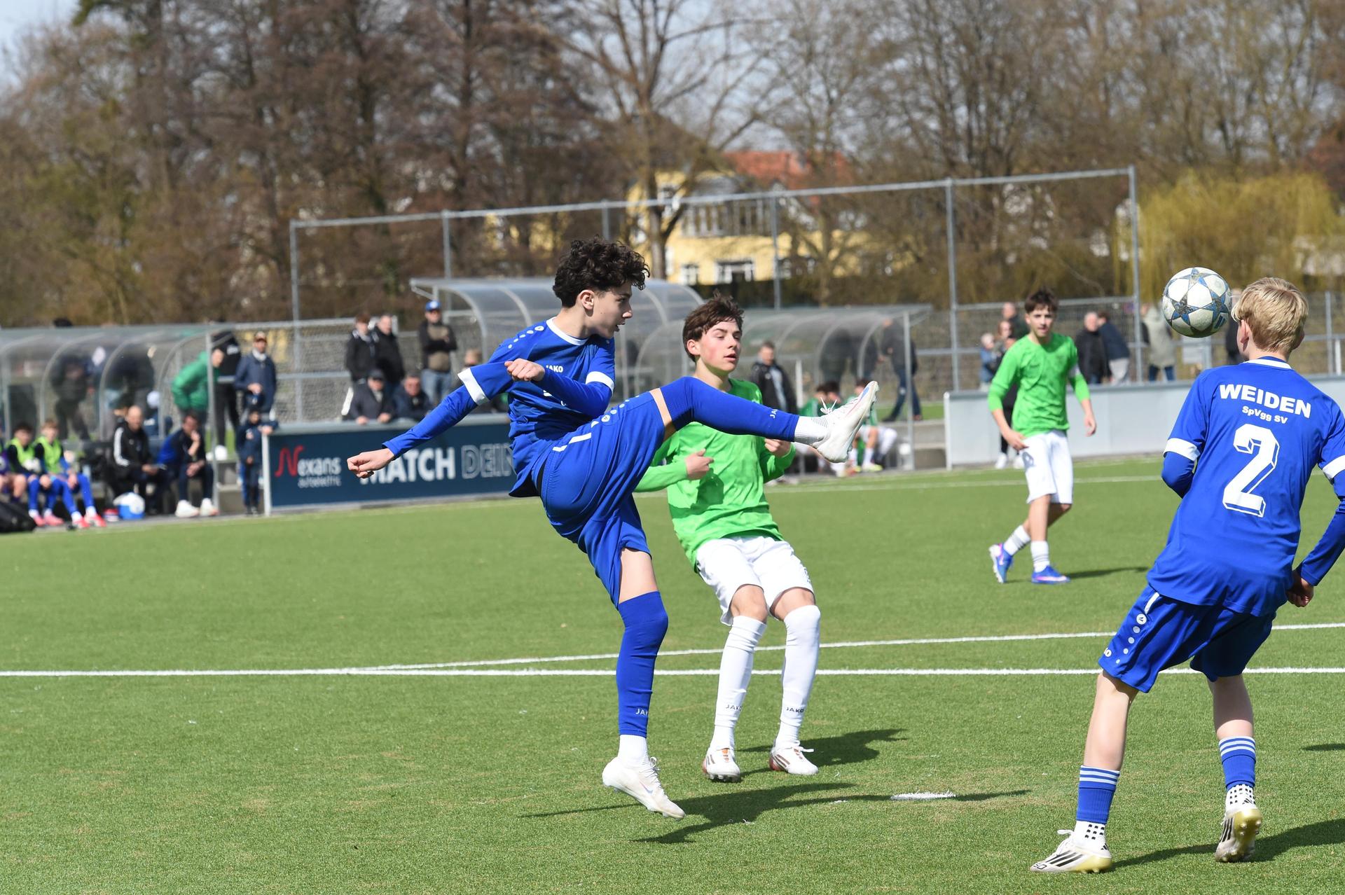 Bildergalerie der C-Junioren der SpVgg SV Weiden in der Bayernliga-Aufstiegsrunde. Die Weidener verloren die Partie mit 0:3 gegen Deggendorf.  (Bild: Gerhard Büttner)