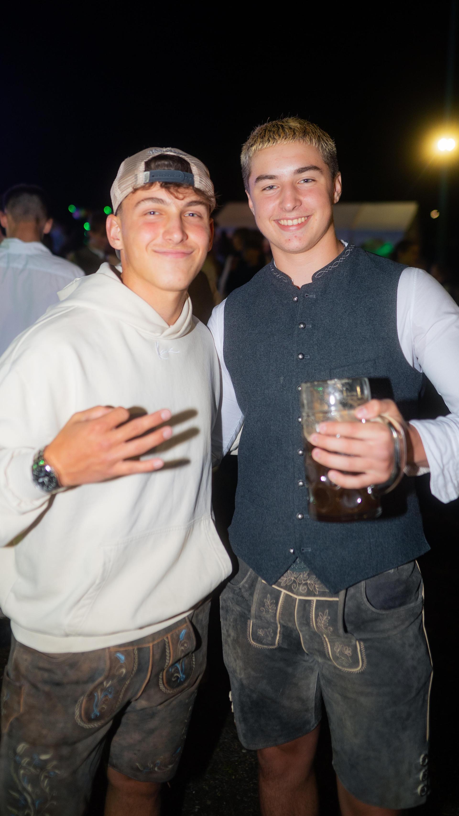 Wernberg feiert Kirwa, die Stoapfälzer Spitzbuam liefern die Musik zum Fest. (Bild: Hannes Stock)