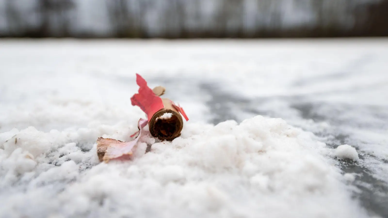  Im Dezember waren sich die Innenminister von Bund und Ländern bei einem Treffen in Bremen nicht einig über ein Böllerverbot geworden. (Archivfoto) (Bild: Pia Bayer/dpa)