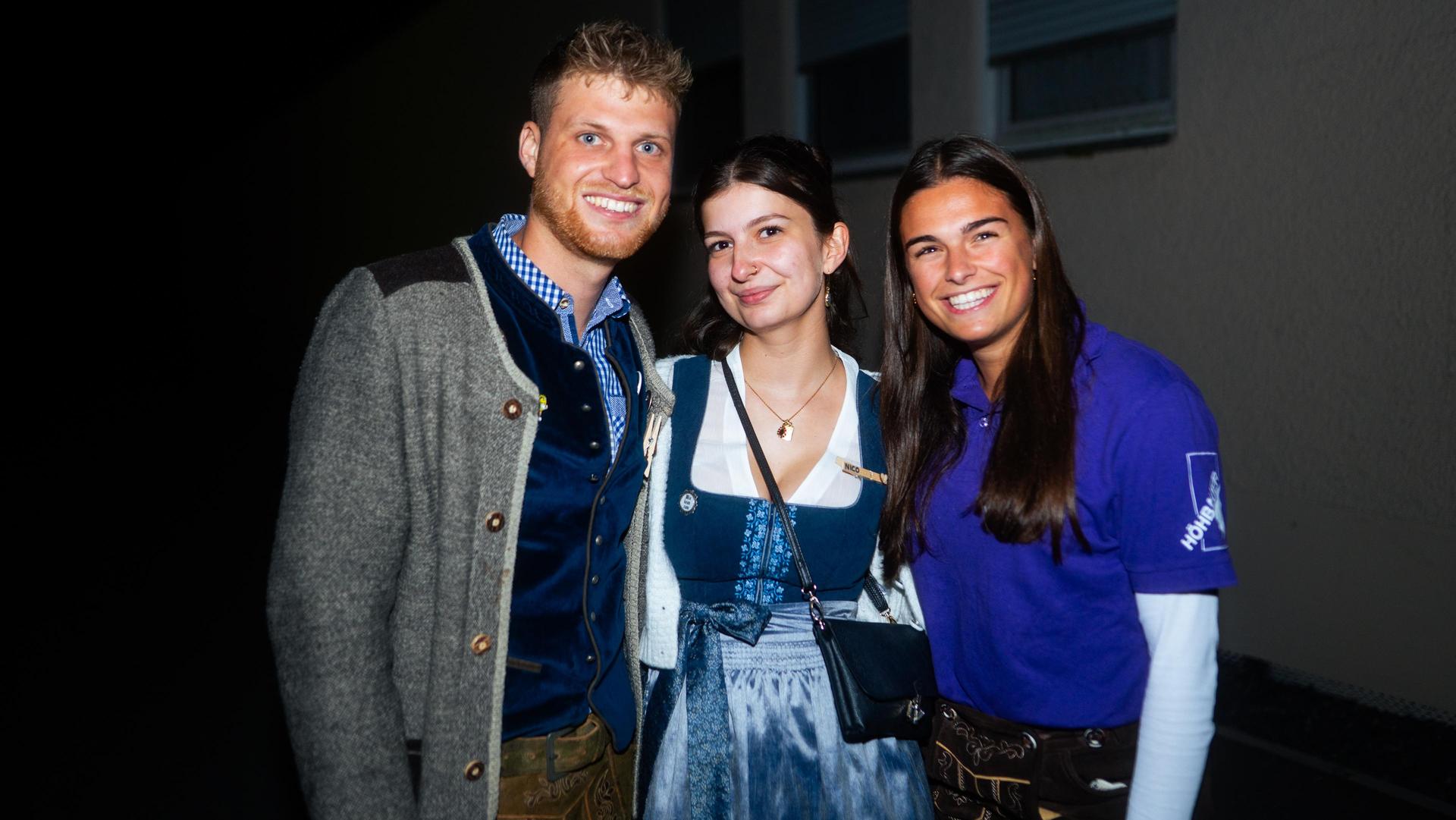 Bilder vom Freitagabend zur Kirwa in Luhe-Wildenau. (Bild: Hannes Stock)