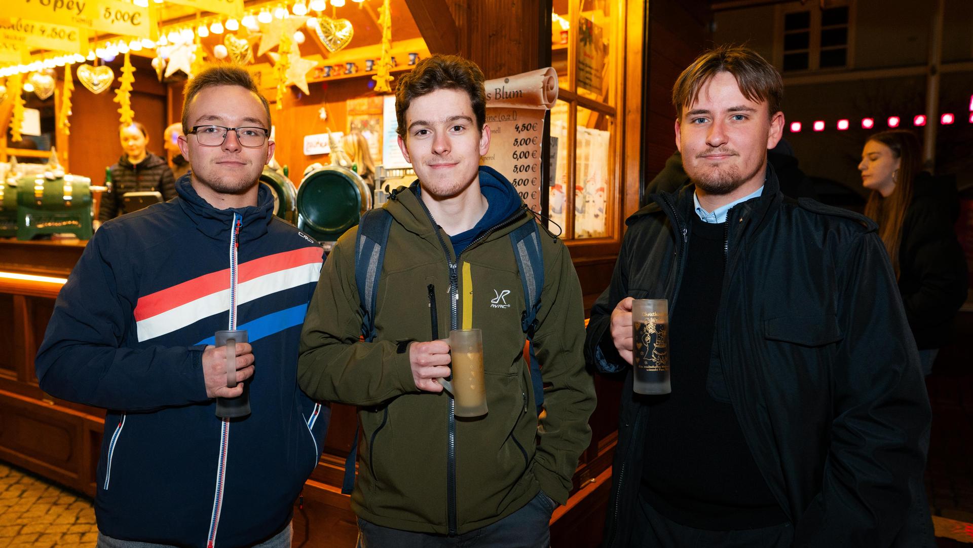 In Weiden war am Samstag auf dem Weihnachtsmarkt einiges los. (Bild: Hannes Stock)