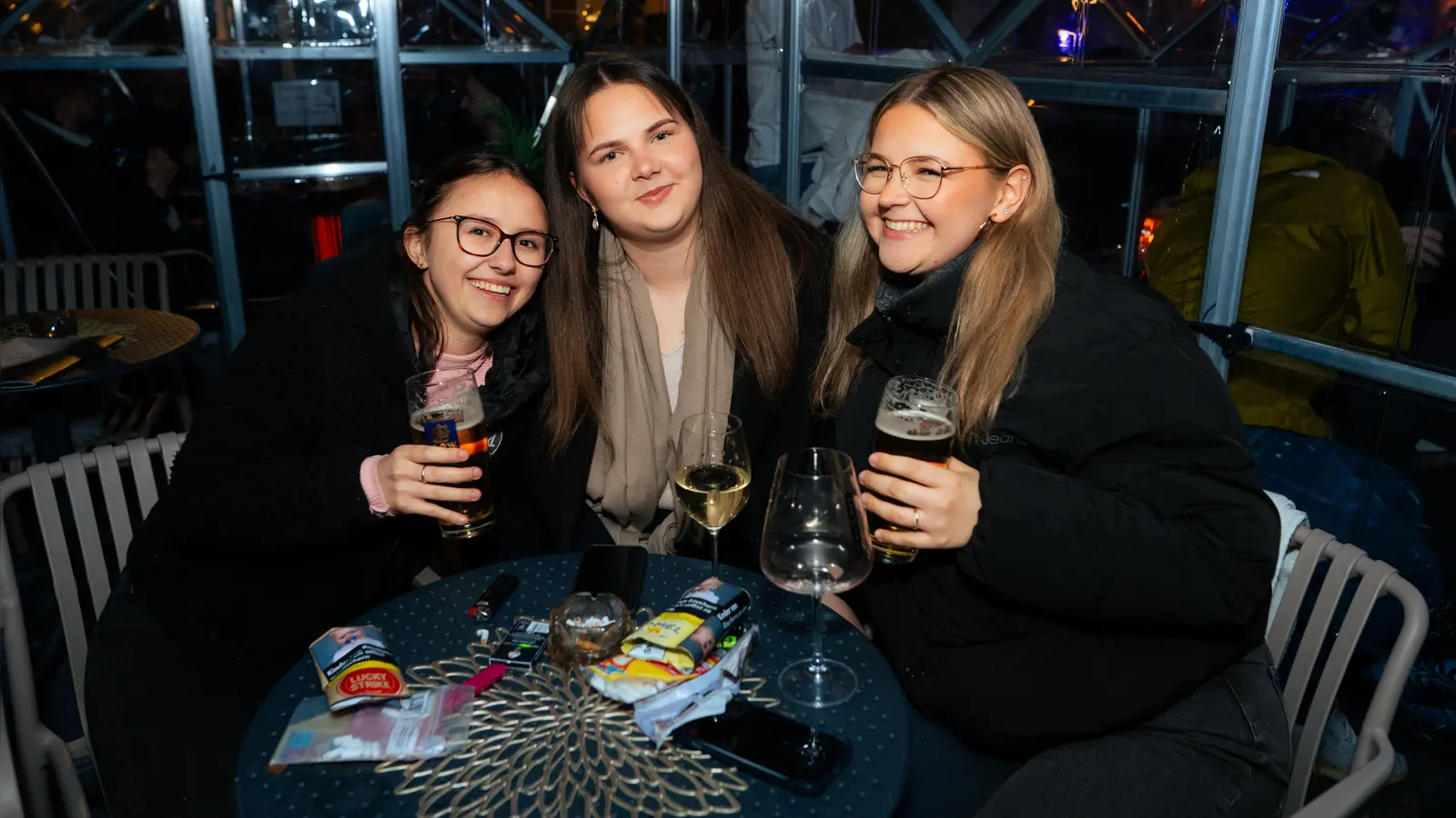 Die SantoRino-Bar in Weiden war für viele die erste Station eines ereignisreichen Wochenendes. (Bild: Hannes Stock)