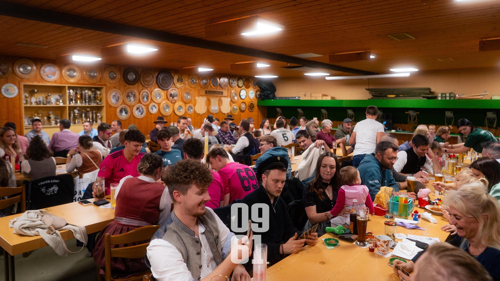 Am Montag habt ihr auf der Luher Kirwa nochmal alles gegeben. Die schönsten Bilder gibt's hier! (Bild: Hannes Stock)