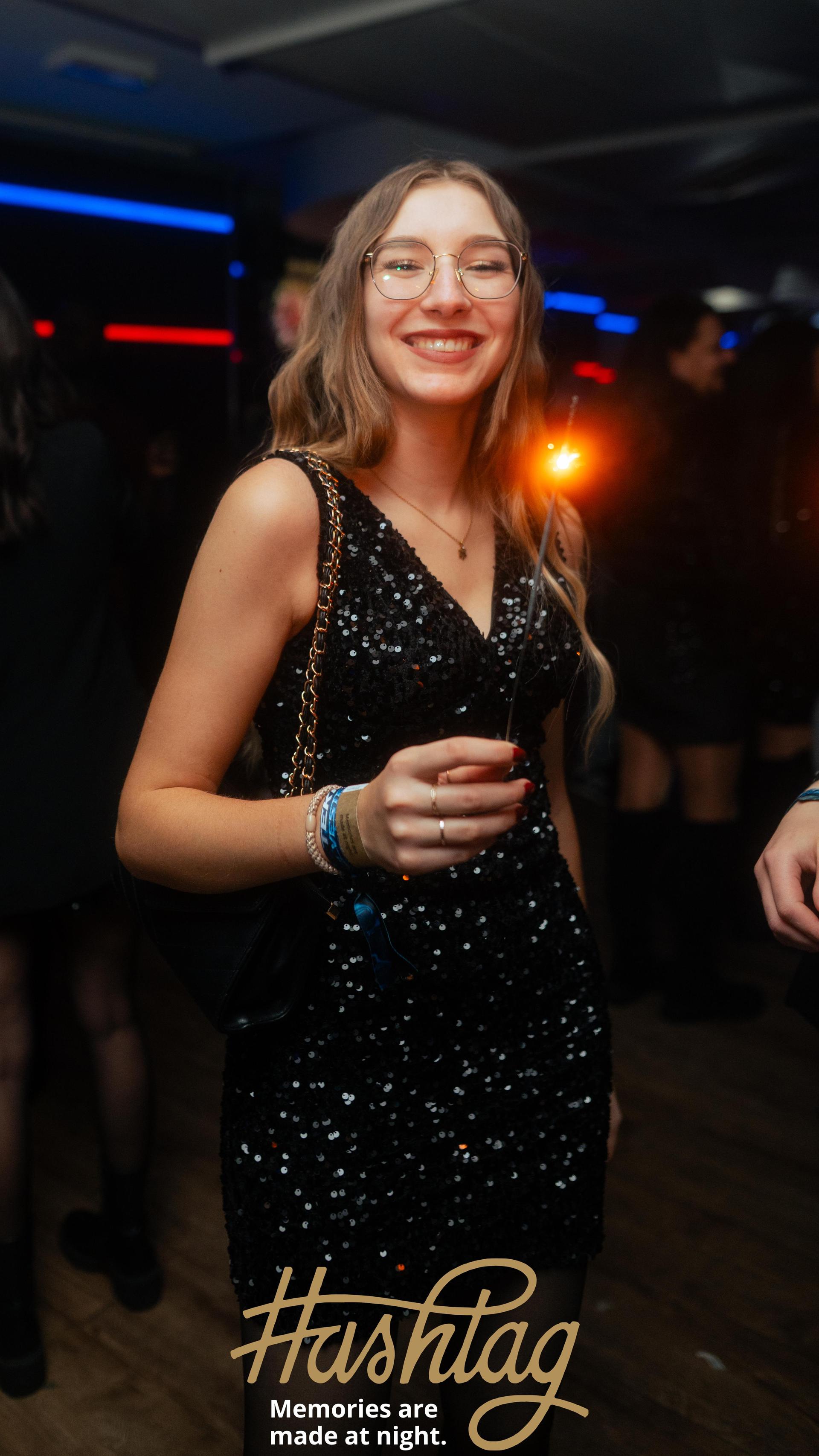 Zum Jahresabschluss gab es im Hashtag nochmal eine große Silvesterparty. Mit dabei war Fotograf Hannes Stock. (Bild: Hannes Stock)